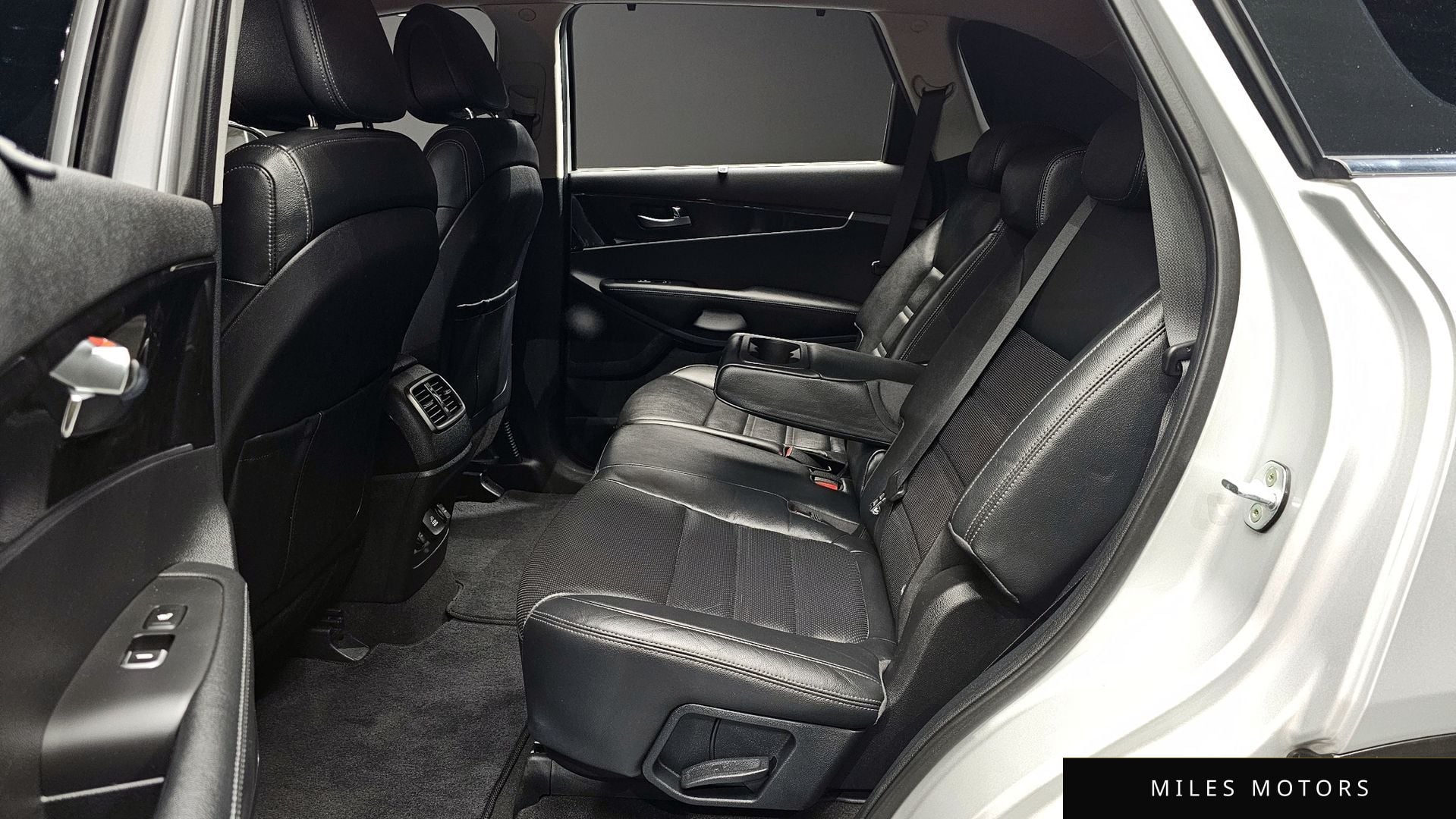 Kia Sorento 2015 — миниатюра 12