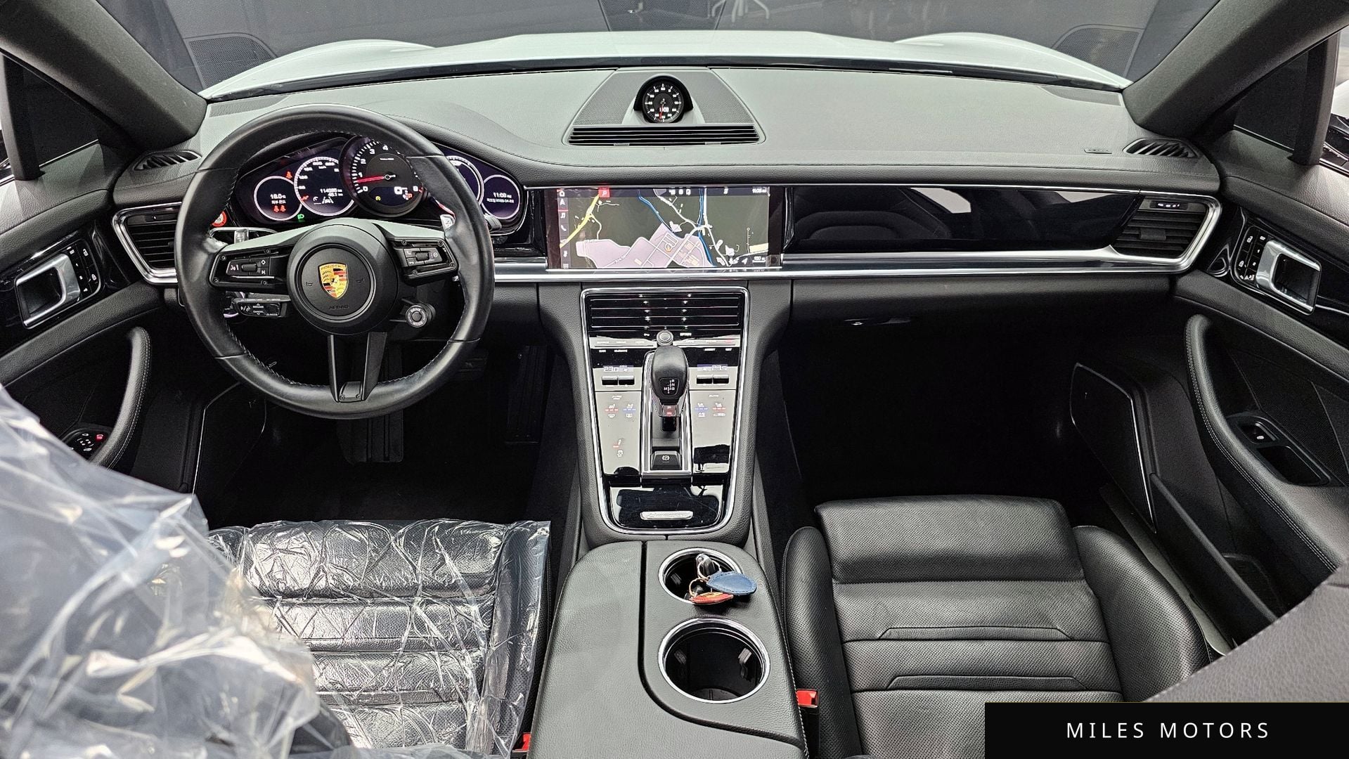 Porsche Panamera 2021 — миниатюра 7