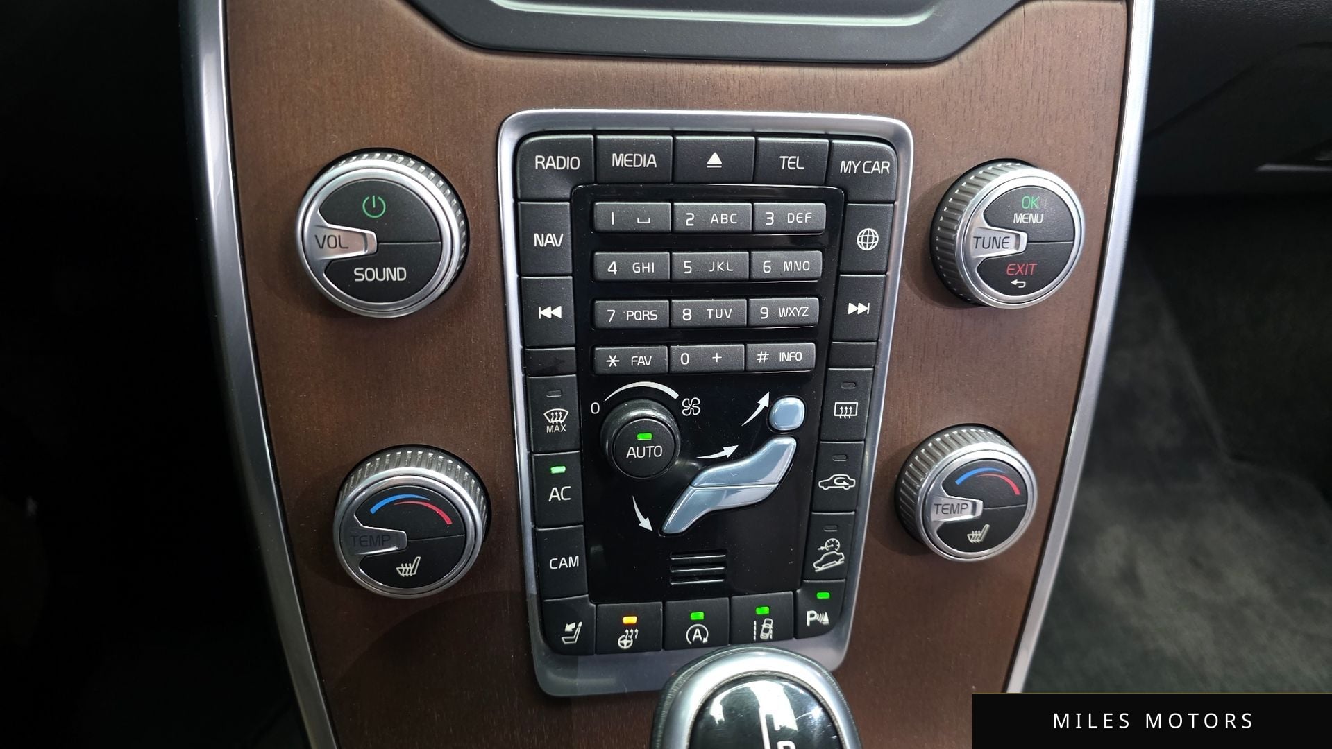 Volvo XC70 2016 — миниатюра 18