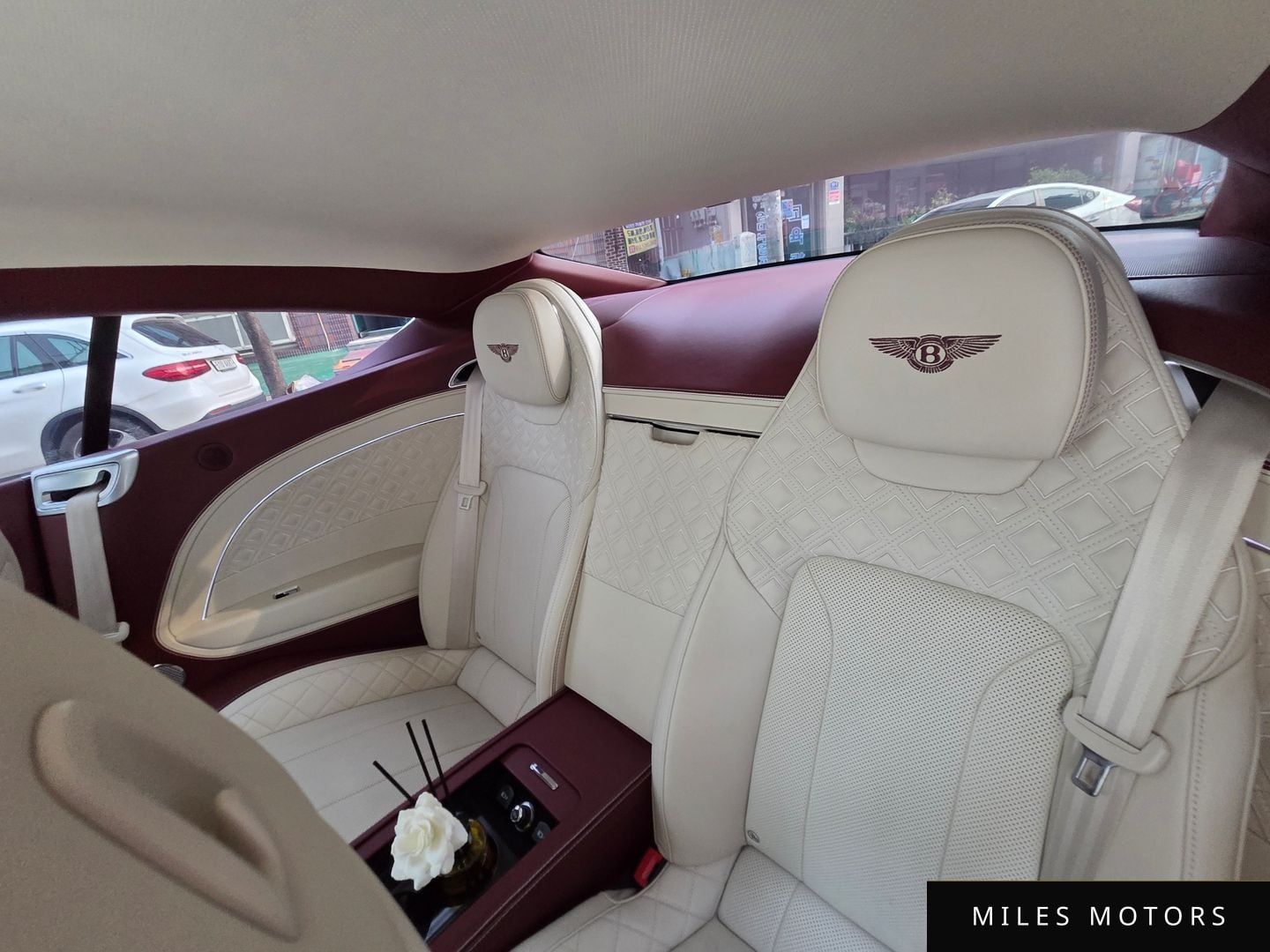 Bentley Continental GT 2019 — миниатюра 8