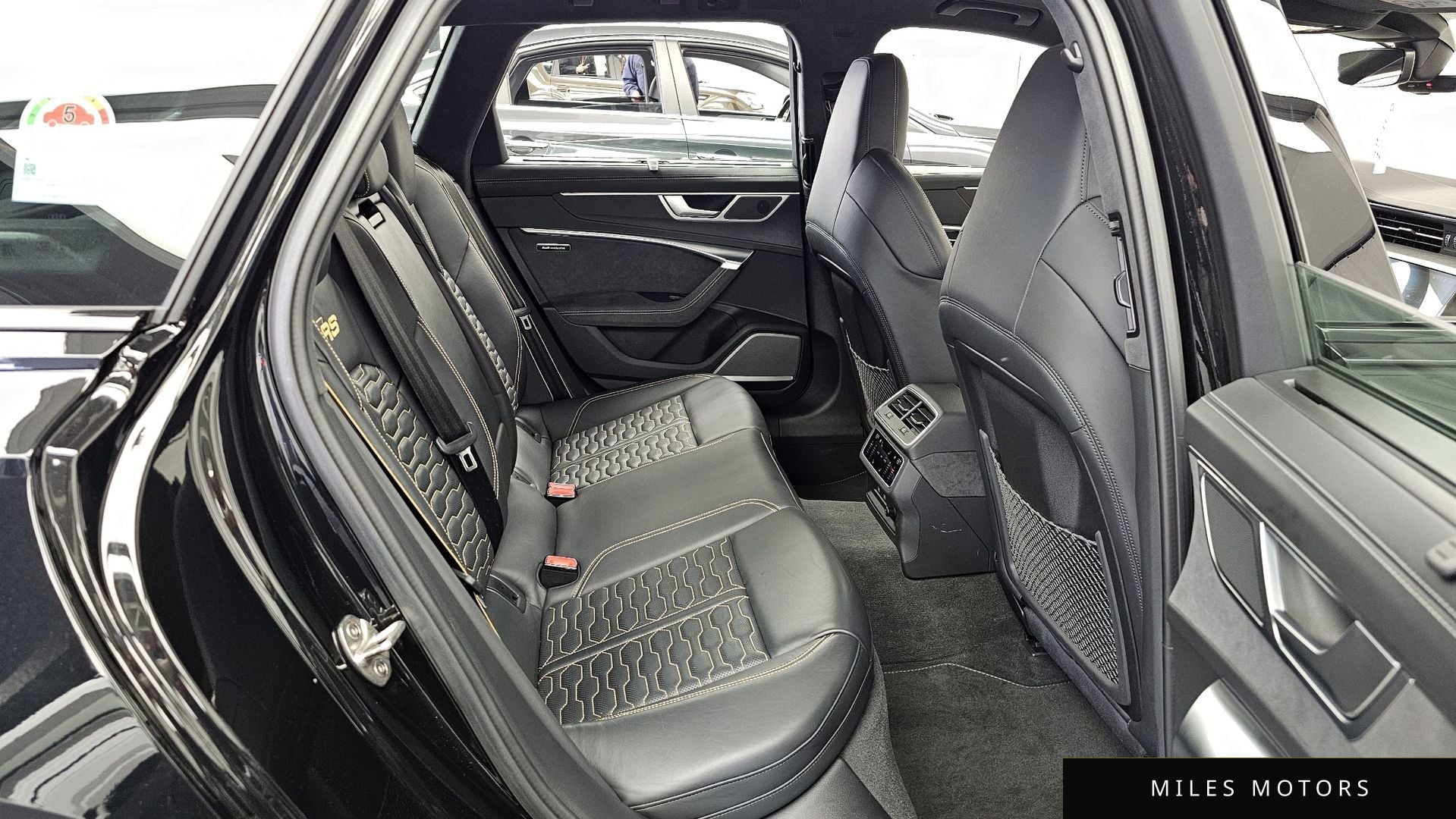 Audi RS6 (C8) 2024 — миниатюра 12