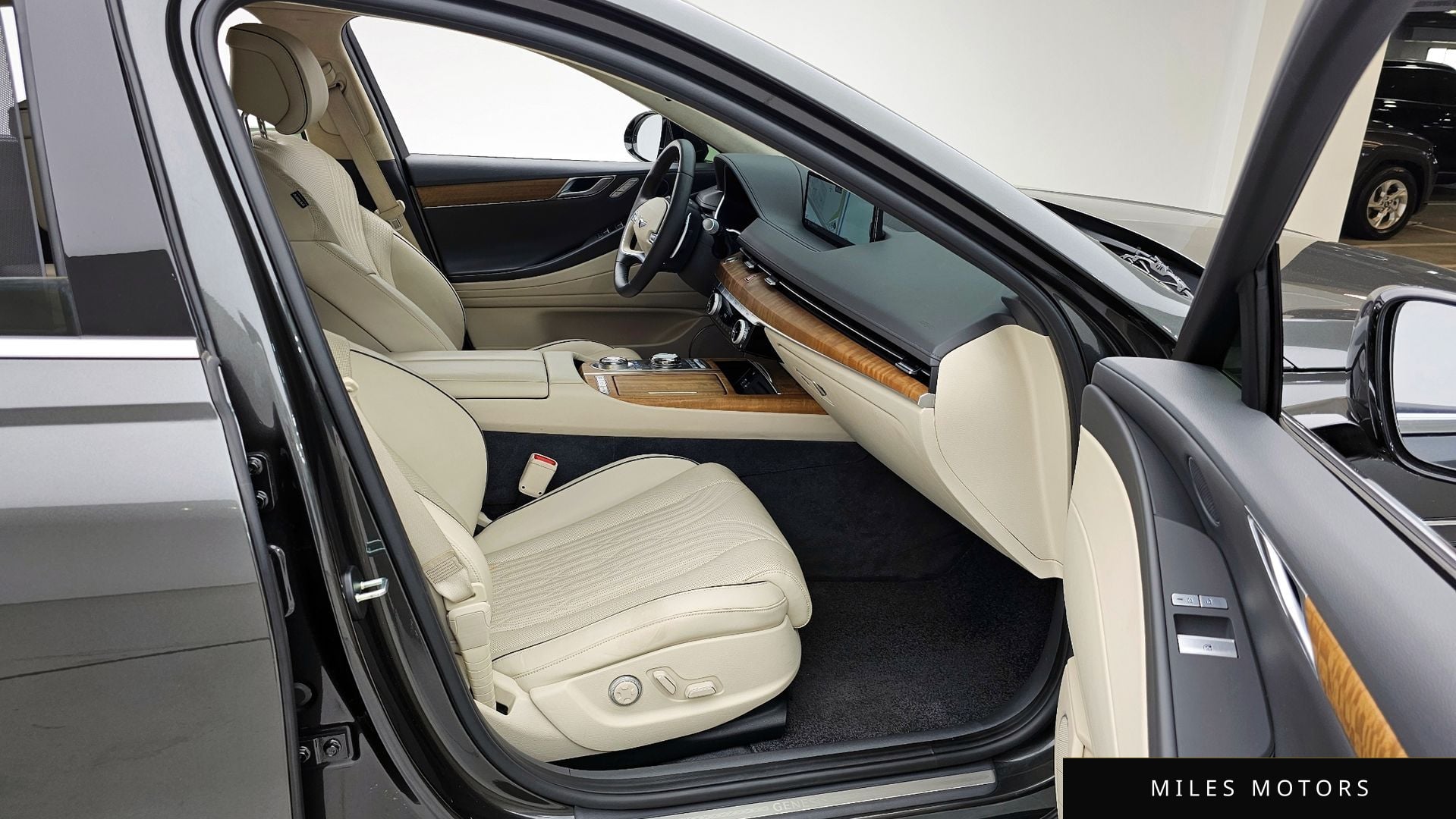 Genesis G80 (RG3) 2023 — миниатюра 11