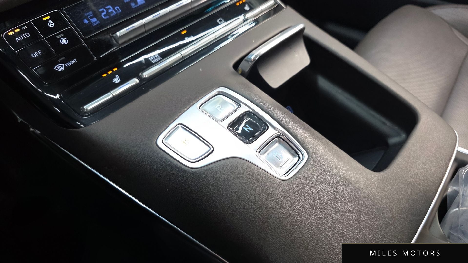 Hyundai 뉴 그랜저 IG 2022 — миниатюра 9