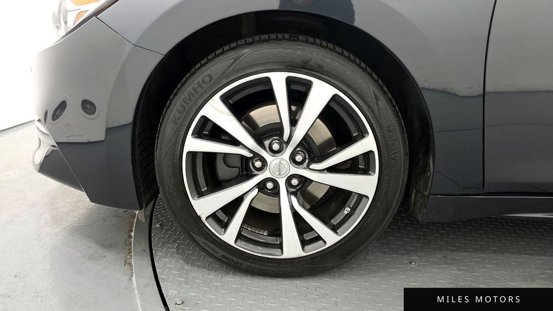 Nissan Maxima 2016 — миниатюра 5