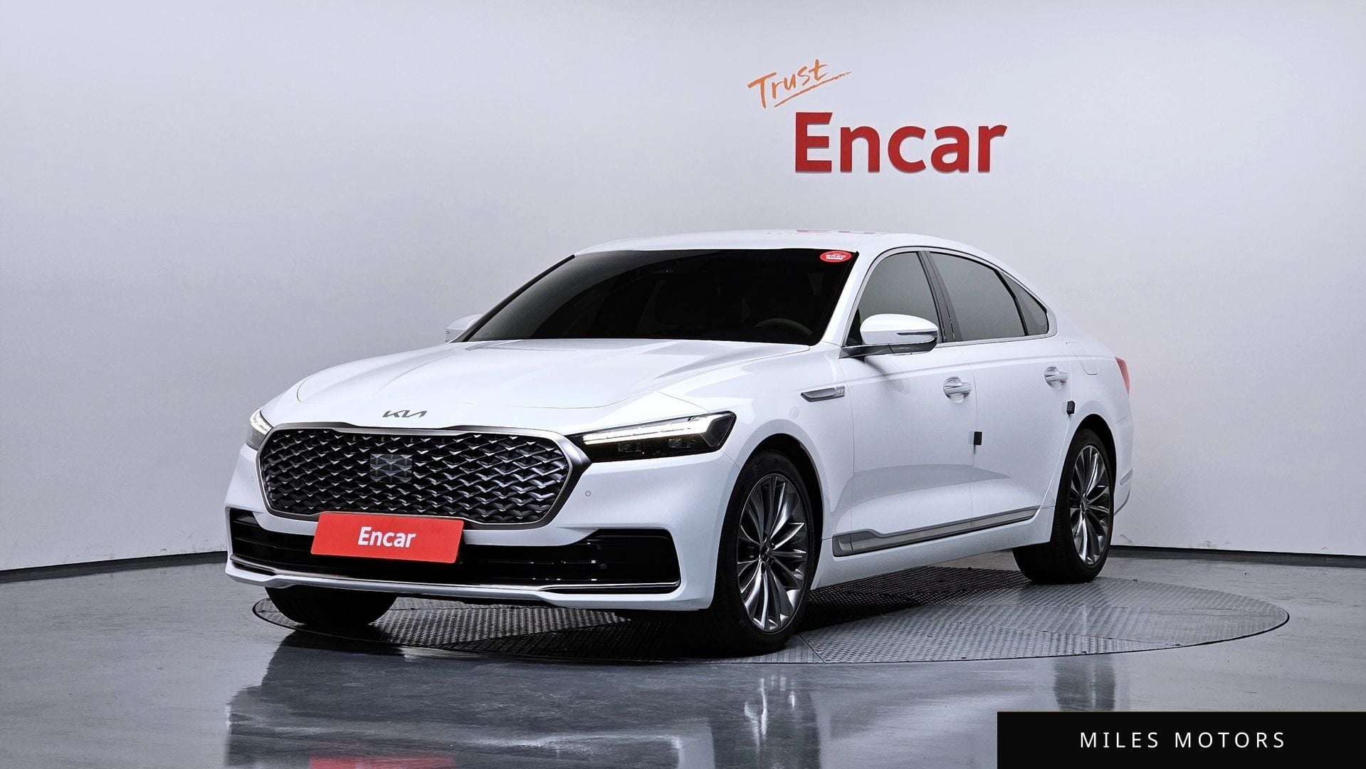 Kia K9 2022 — фото 1 из 12