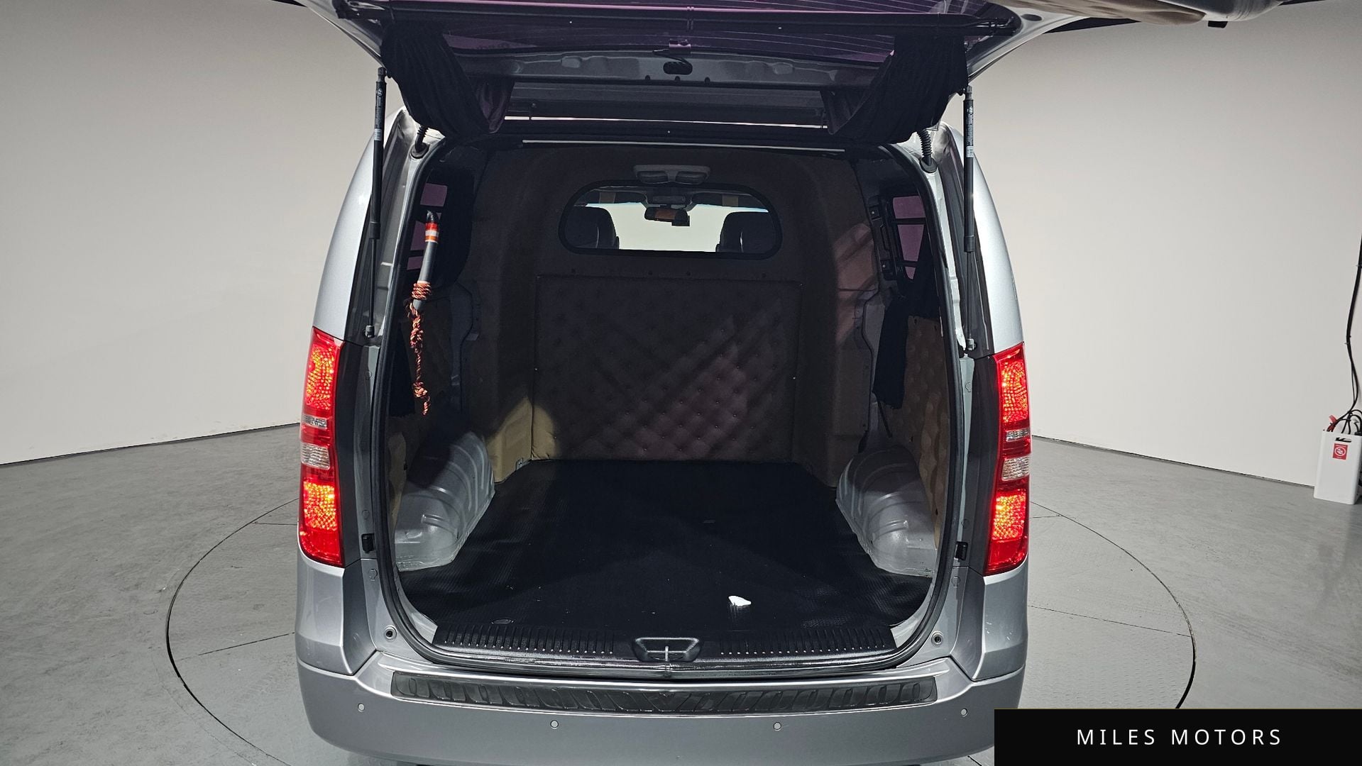 Hyundai Starex 2018 — миниатюра 20