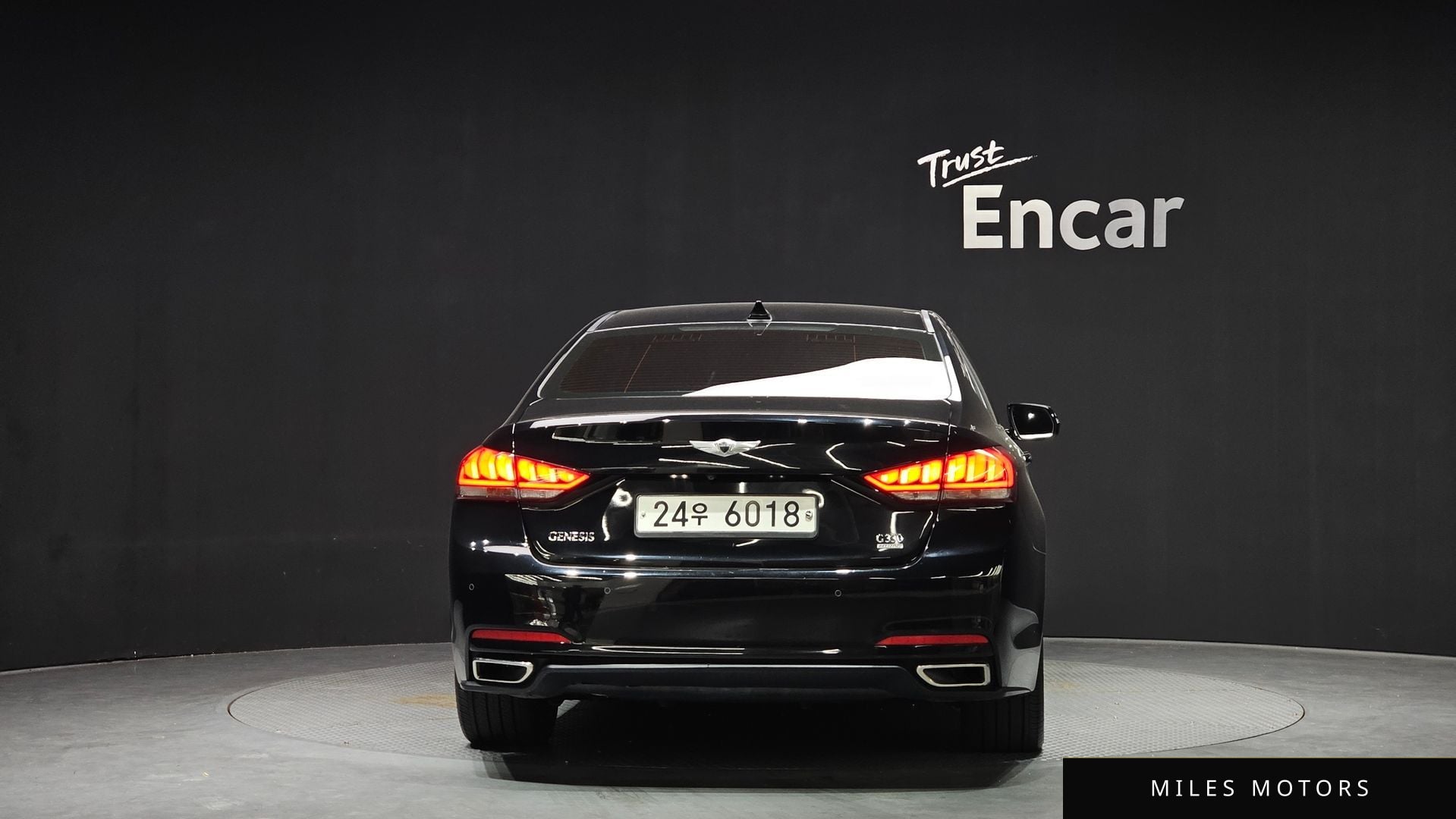 Hyundai Genesis 2015 — миниатюра 4