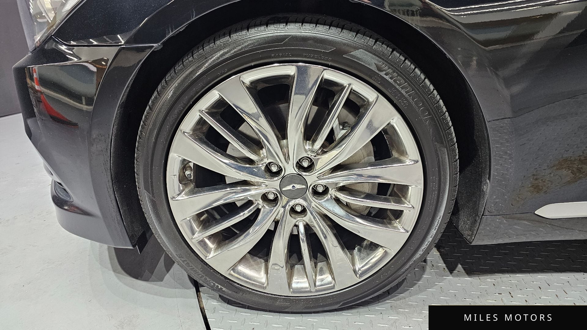 Hyundai Genesis 2015 — миниатюра 5