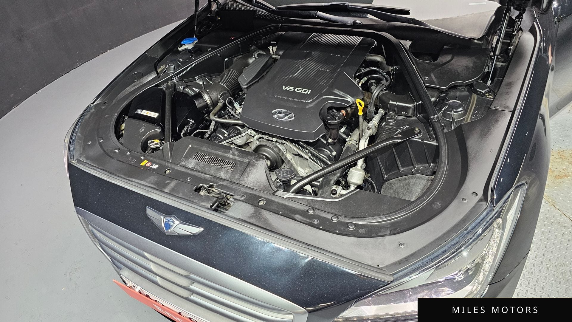 Hyundai Genesis 2015 — миниатюра 6