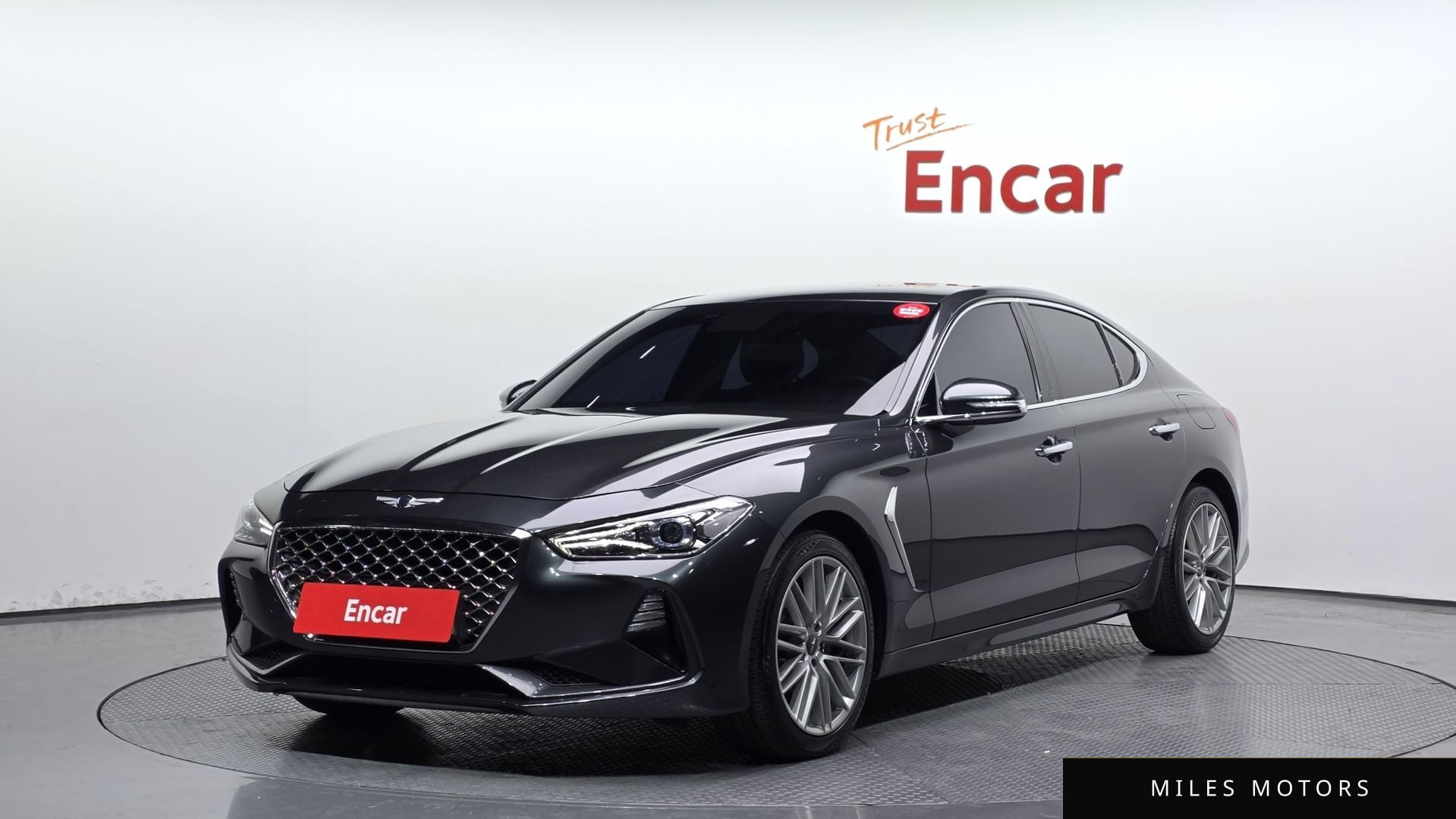 Genesis G70 2019 — фото 1 из 12