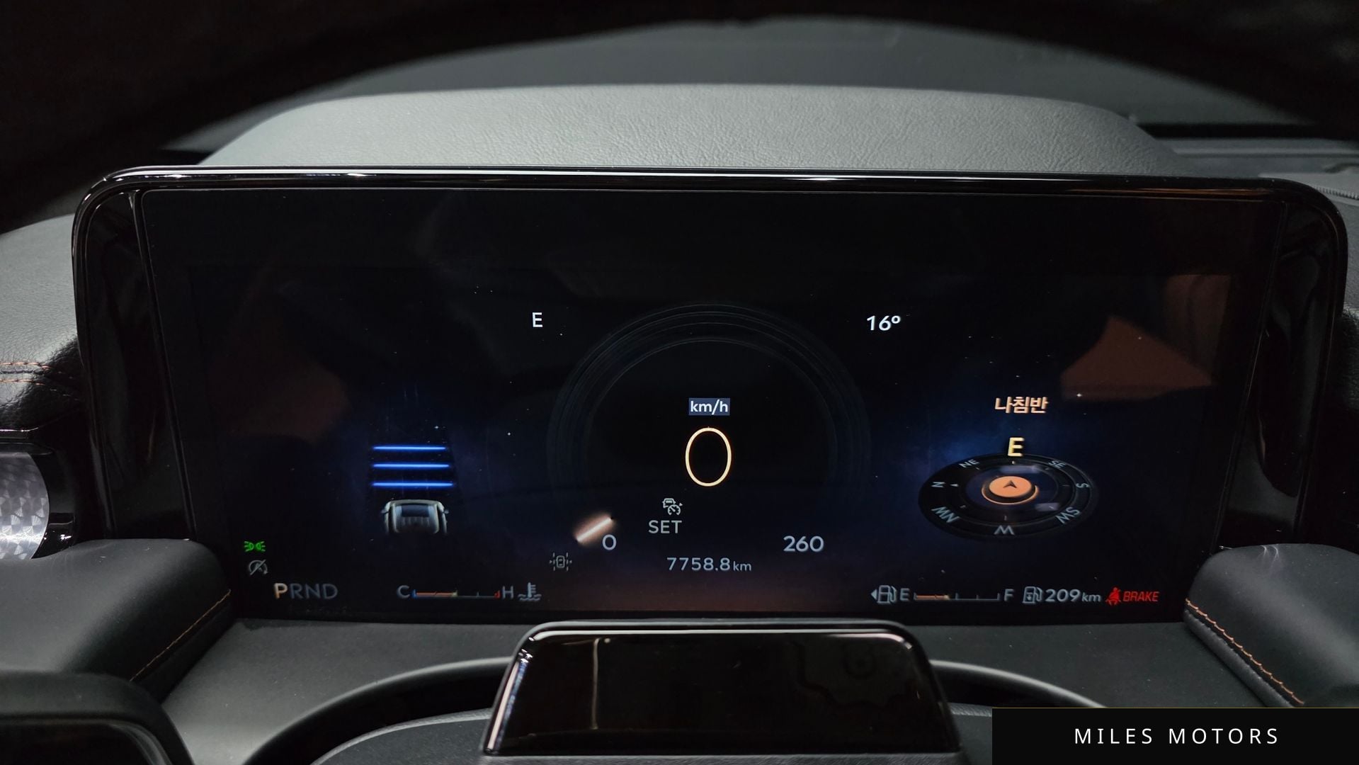 Lincoln Aviator 2025 — миниатюра 8