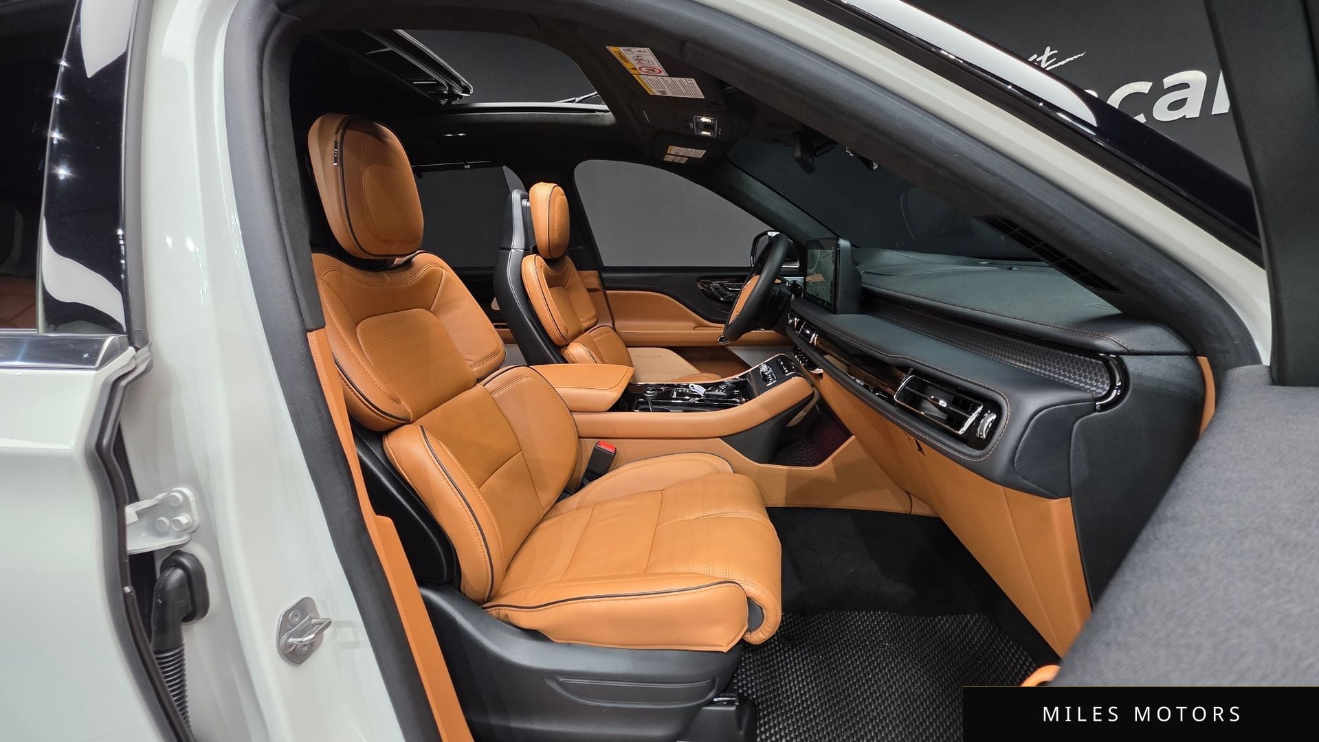 Lincoln Aviator 2025 — миниатюра 10