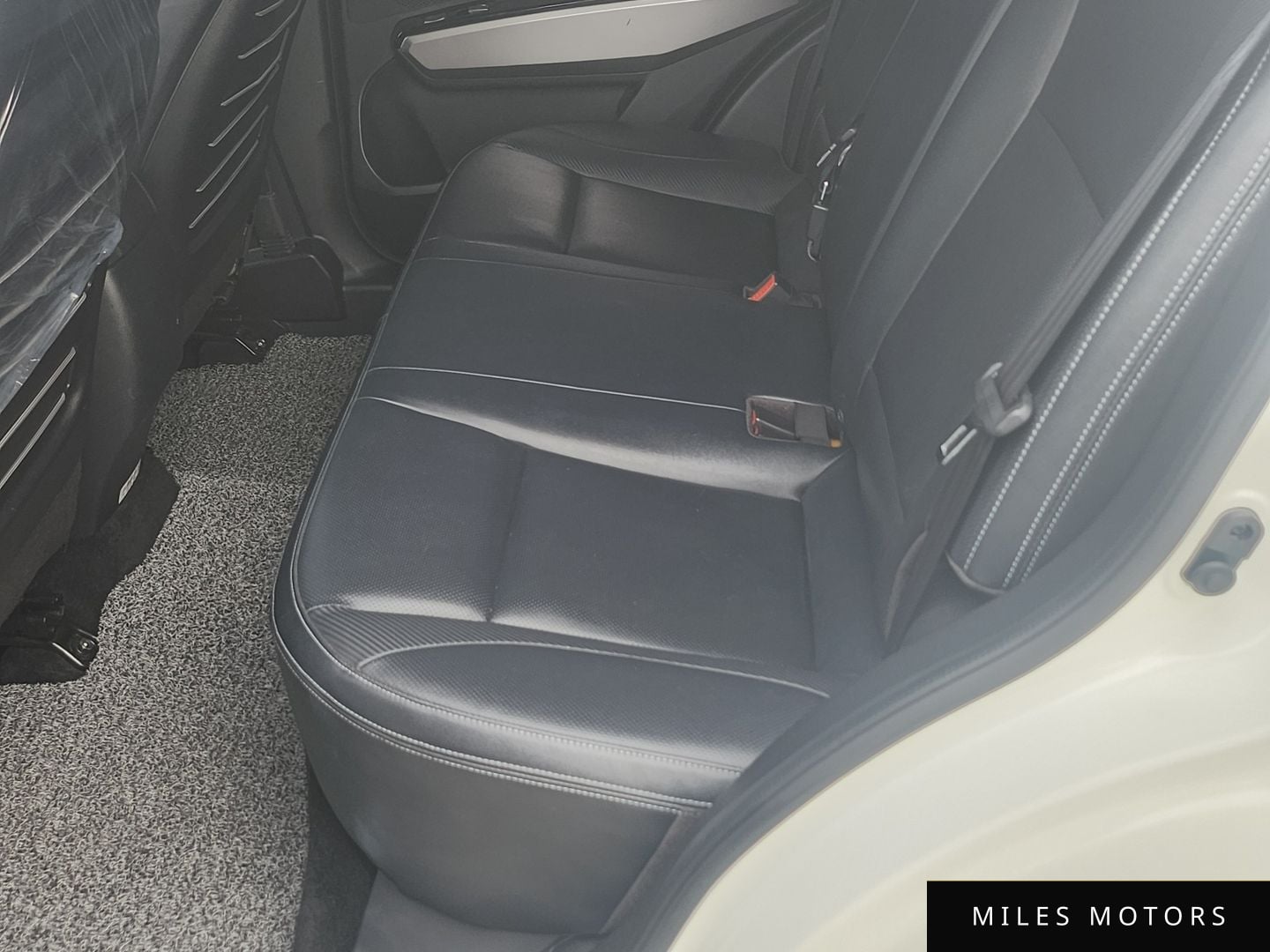 KG Mobility Tivoli 2016 — миниатюра 6