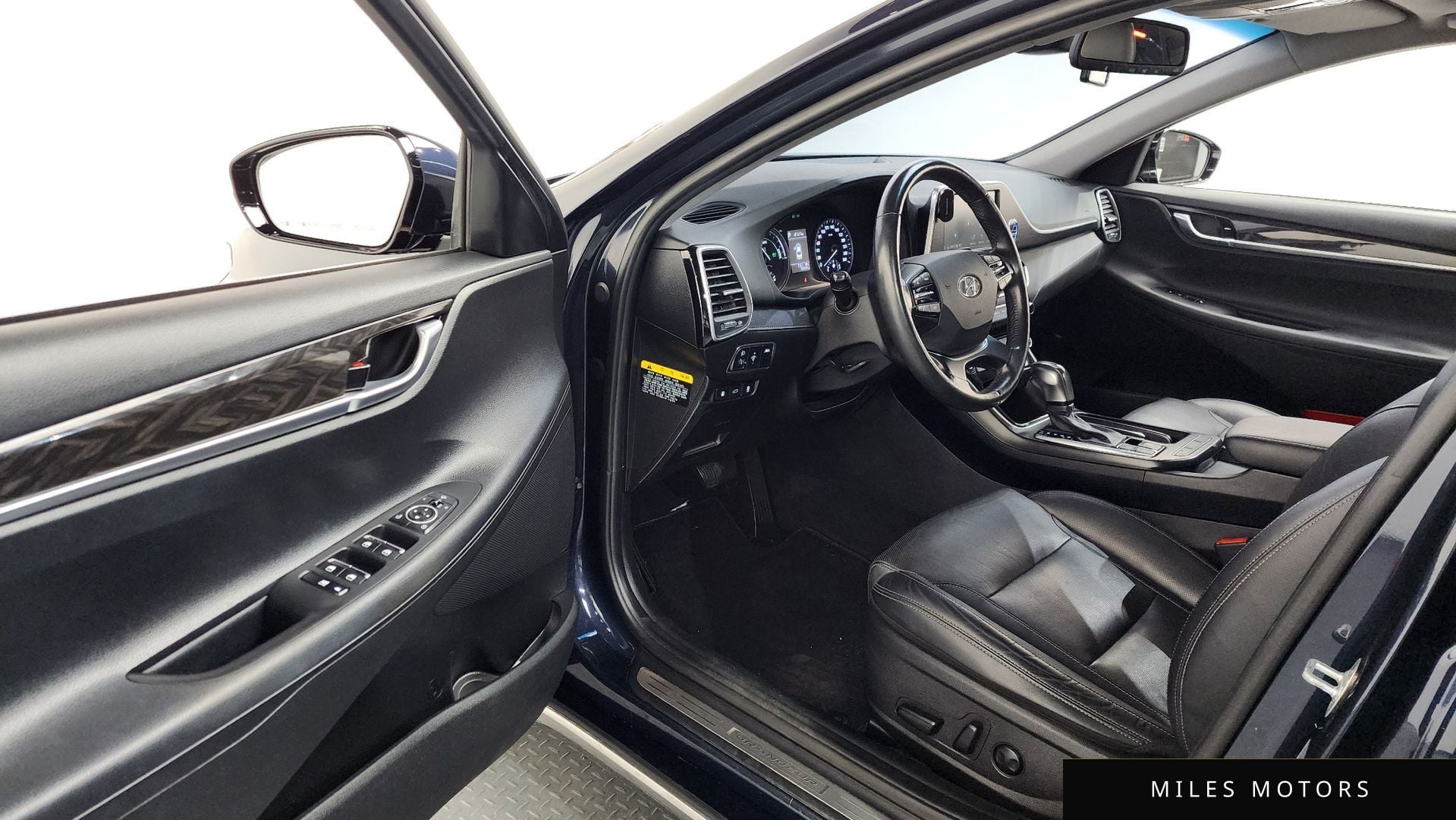 Hyundai Grandeur 2018 — миниатюра 10