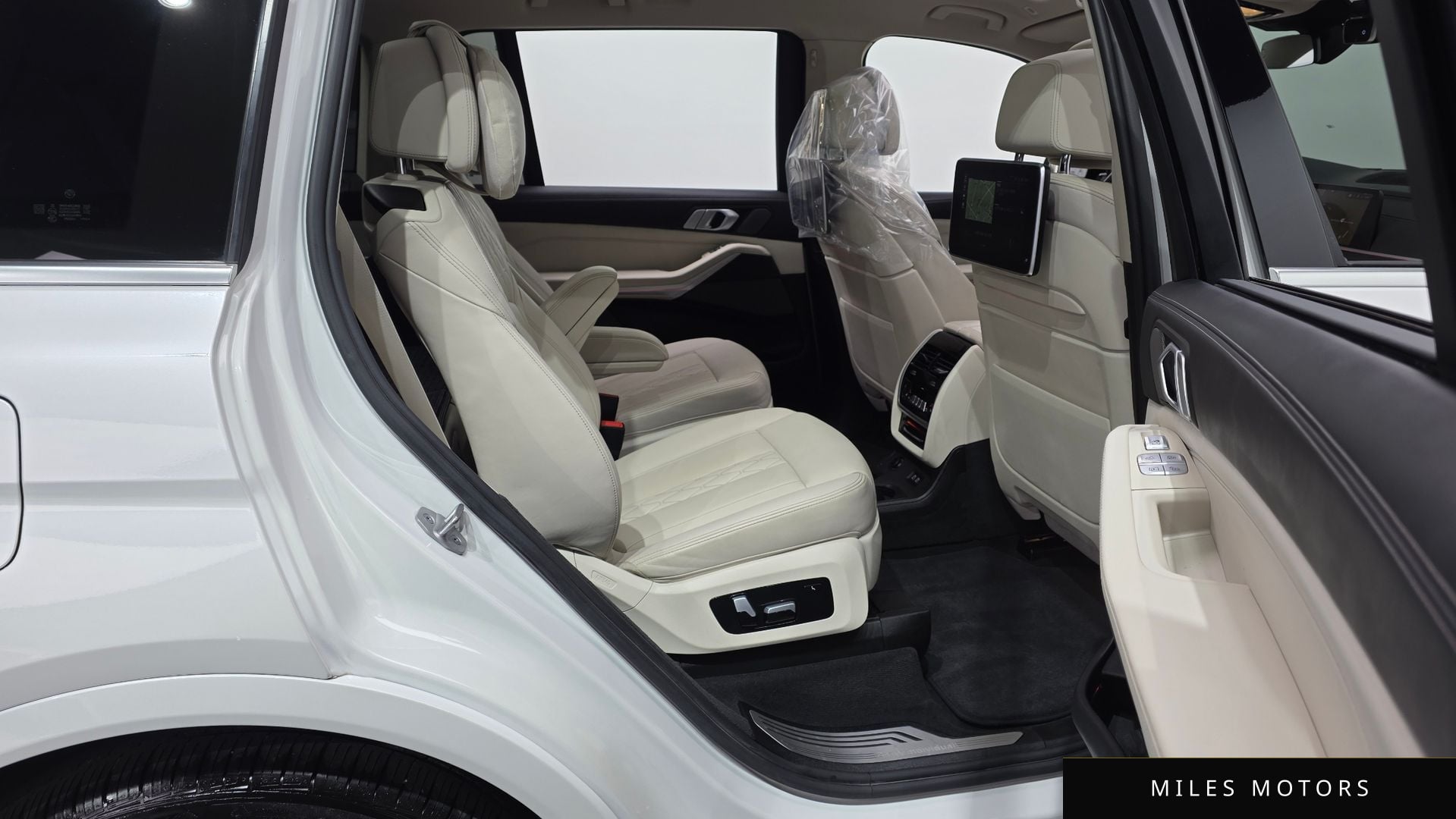 BMW X7 (G07) 2021 — миниатюра 12
