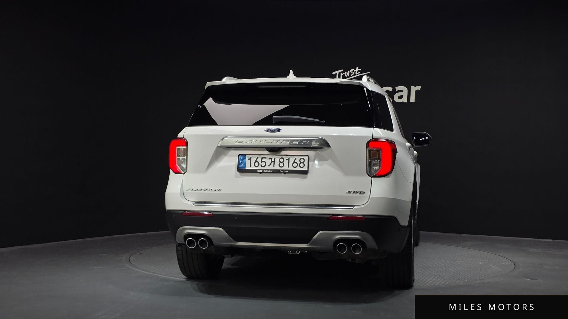 Ford Explorer 2022 — миниатюра 4
