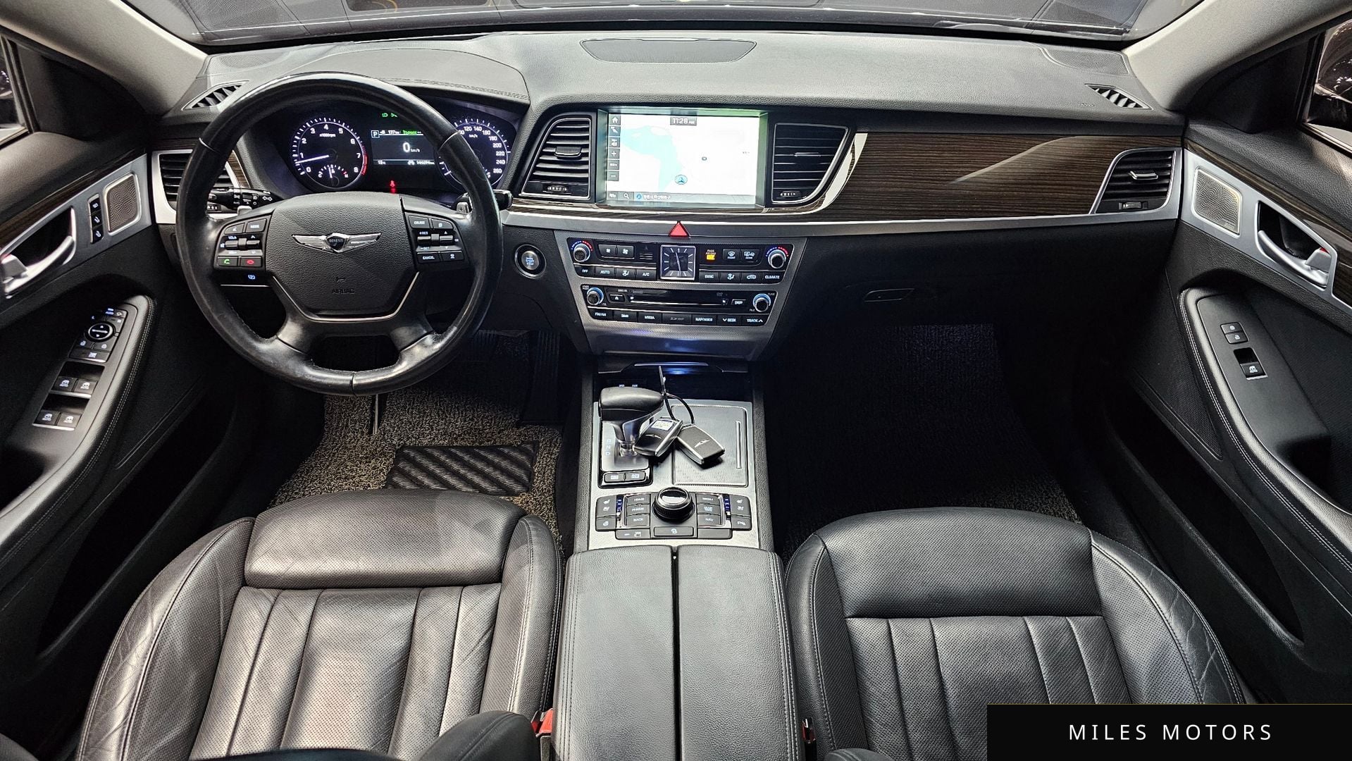 Genesis G80 2017 — миниатюра 7