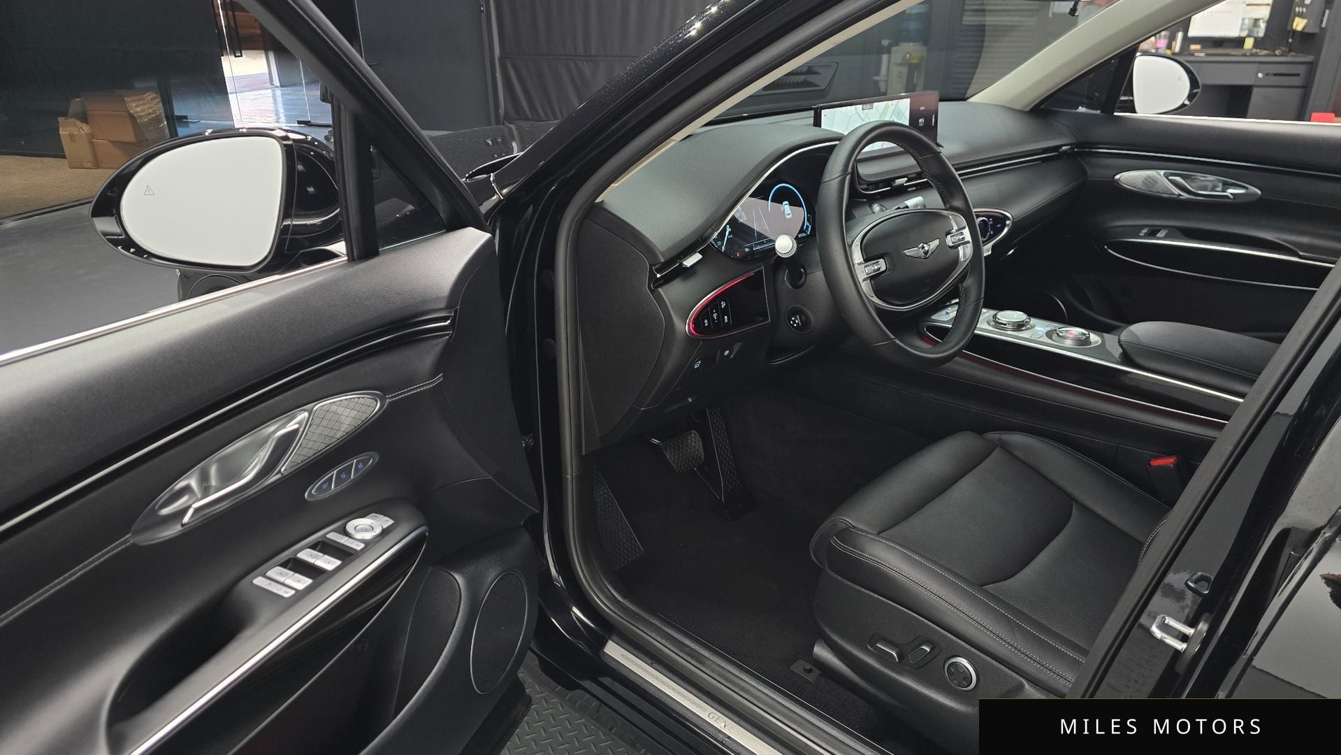 Genesis GV70 2022 — миниатюра 11