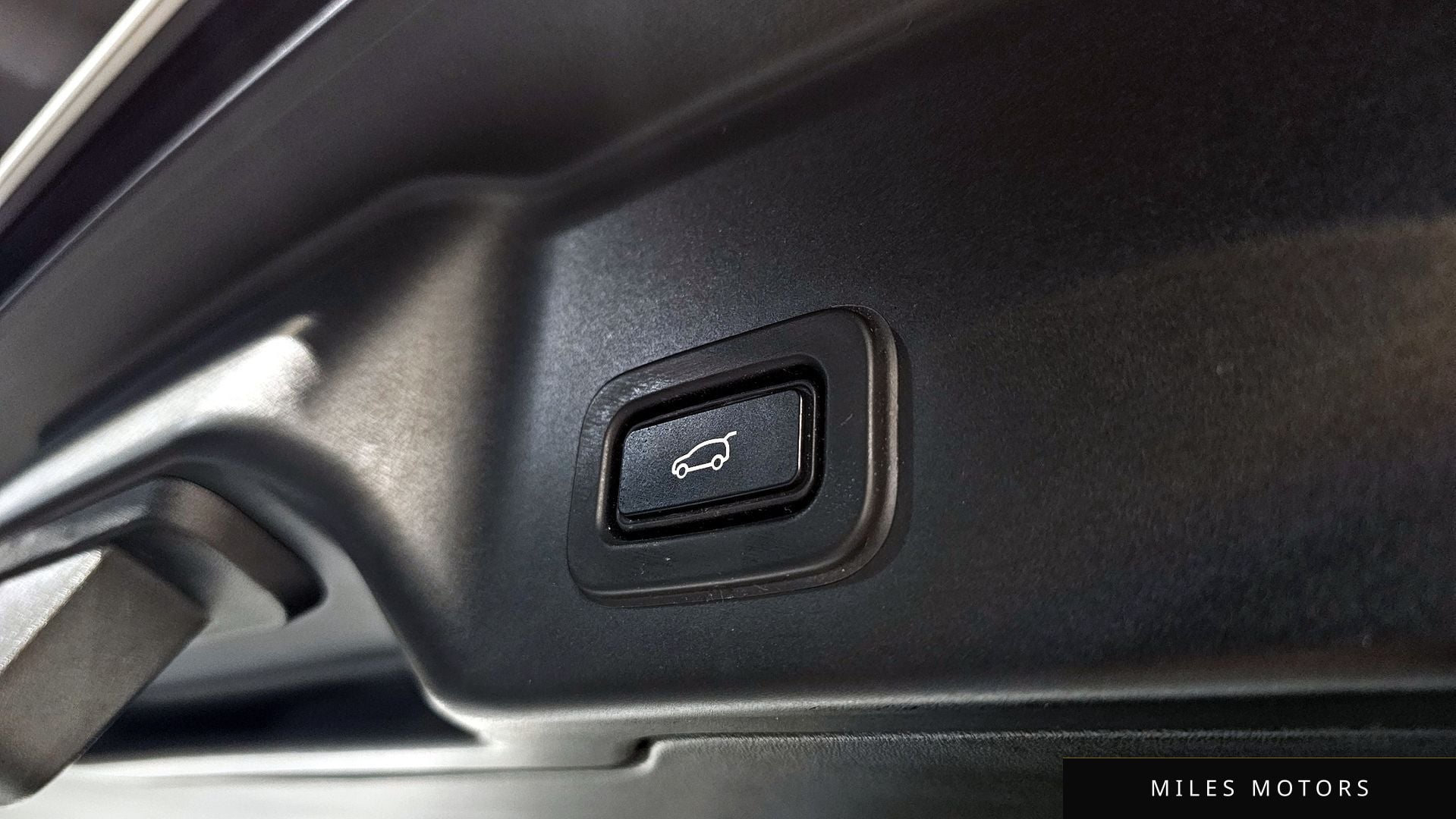 Land Rover Range Rover Evoque 2020 — миниатюра 18