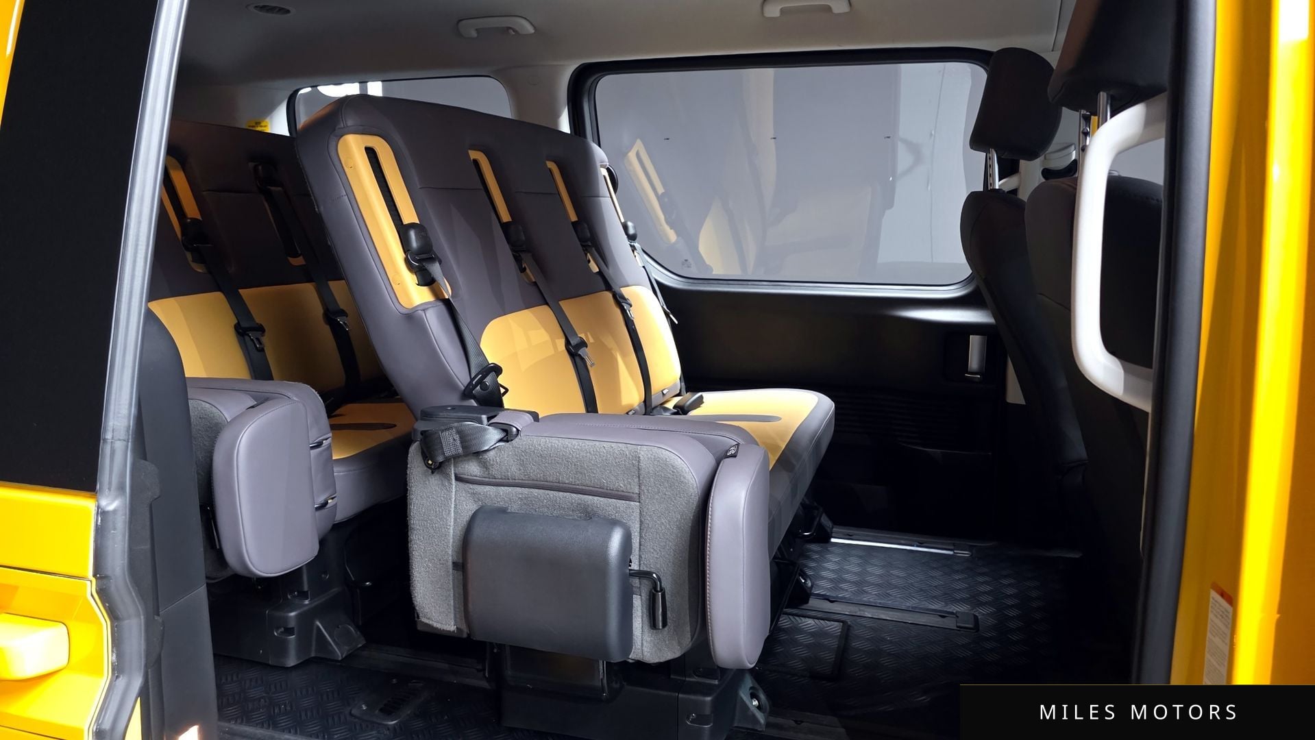 Hyundai Staria 2024 — миниатюра 12