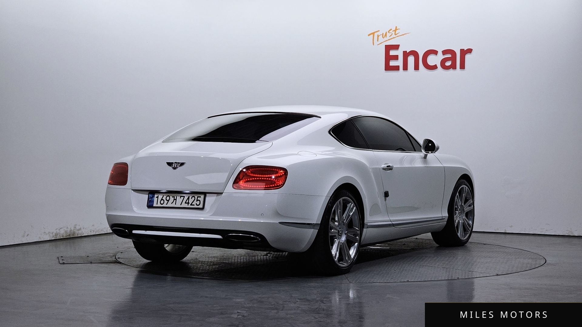 Bentley 컨티넨탈 GT 2012 — миниатюра 2