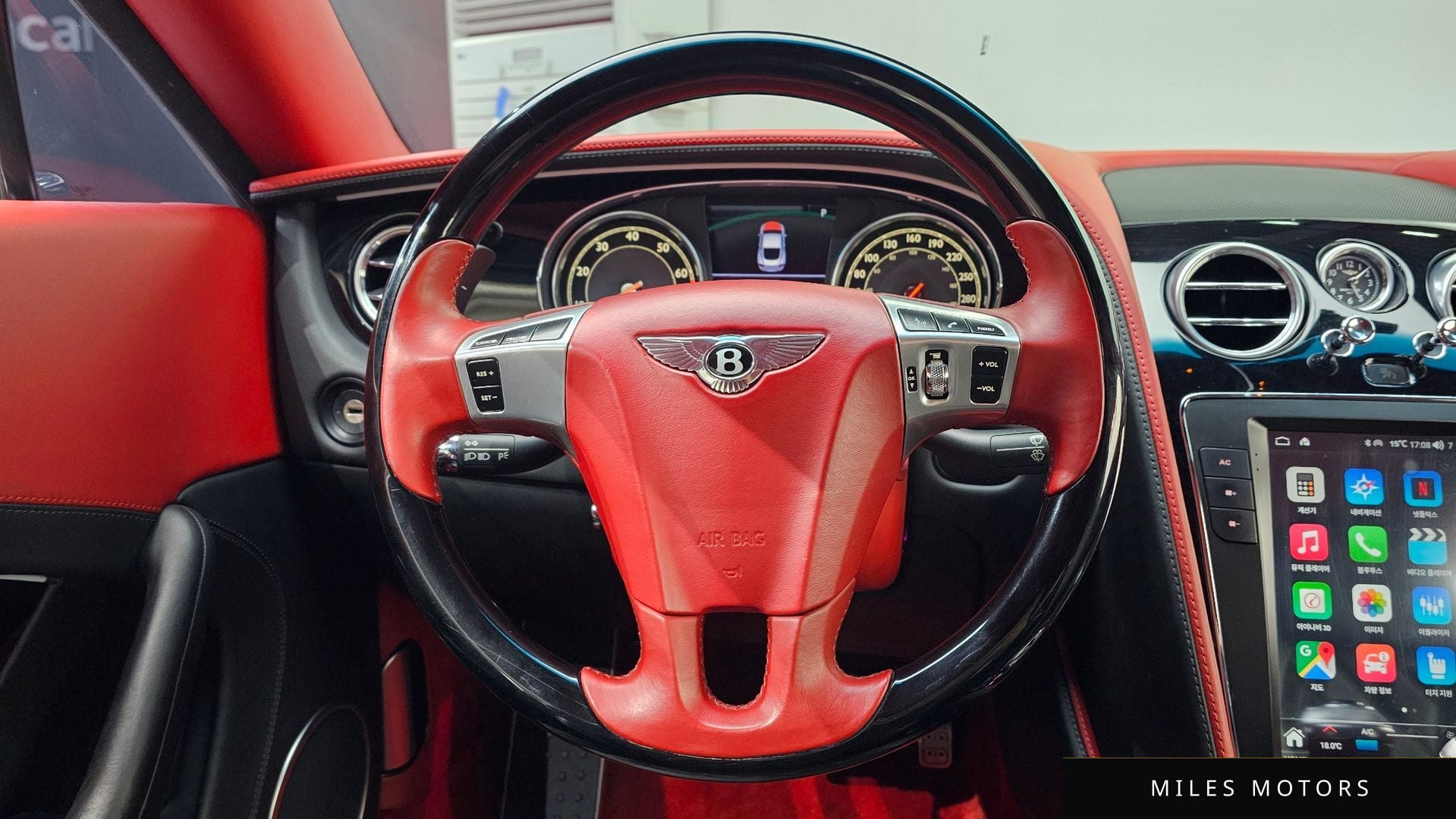 Bentley 컨티넨탈 GT 2012 — миниатюра 13