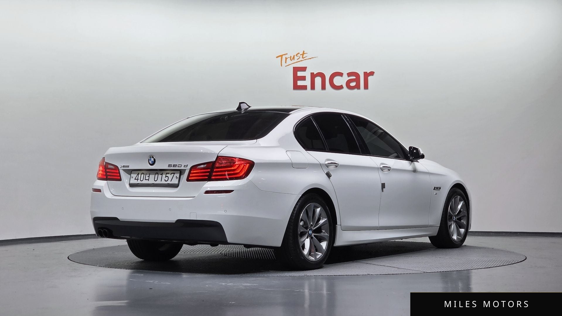 BMW 5 Series (F10) 2016 — миниатюра 2