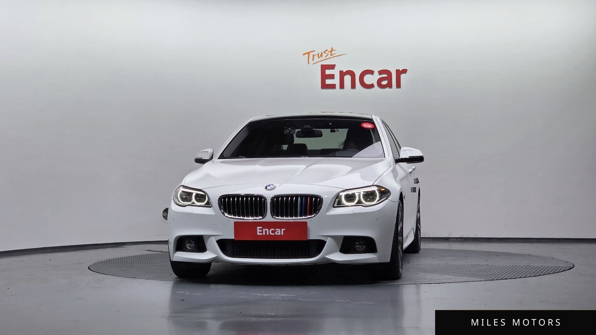 BMW 5 Series (F10) 2016 — миниатюра 3