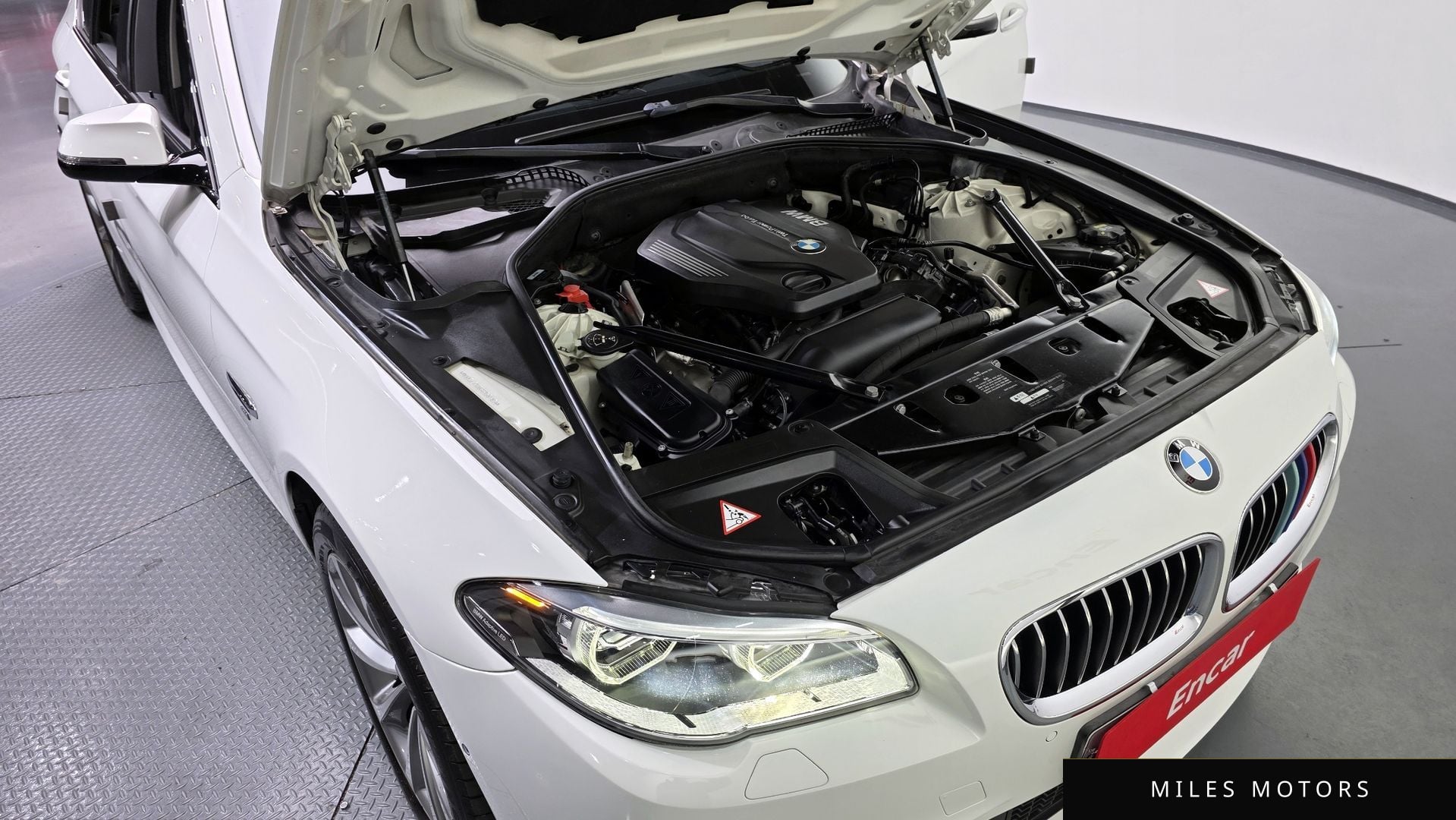 BMW 5 Series (F10) 2016 — миниатюра 6