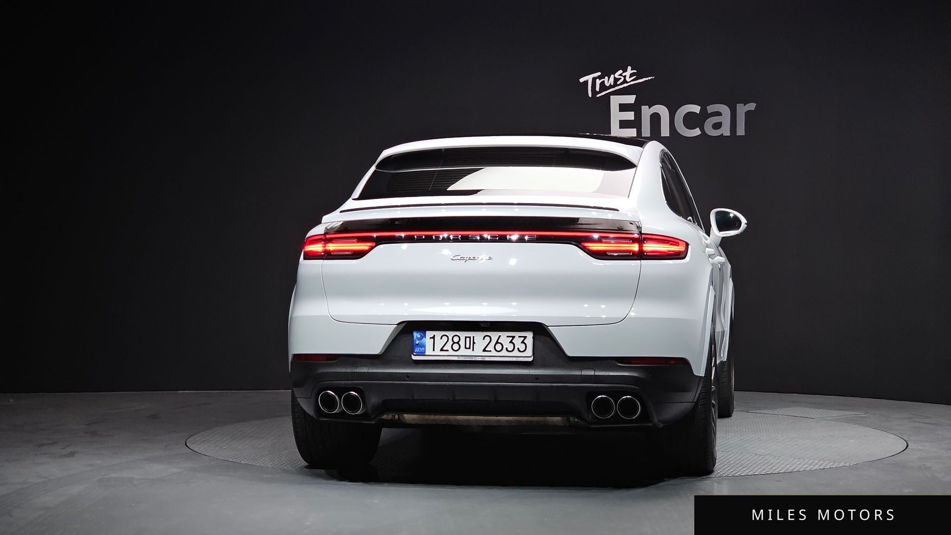 Porsche Cayenne 2023 — миниатюра 4