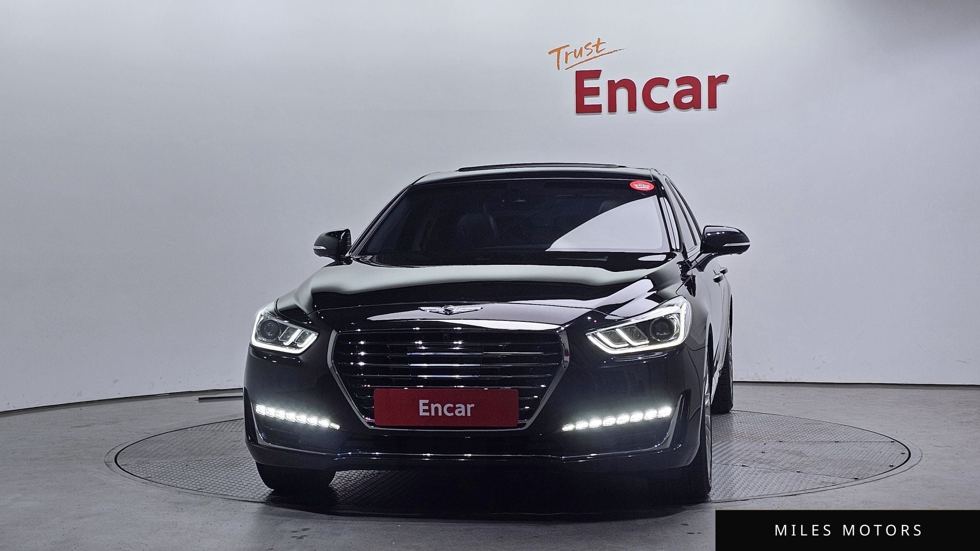 Genesis EQ900 2018 — миниатюра 3