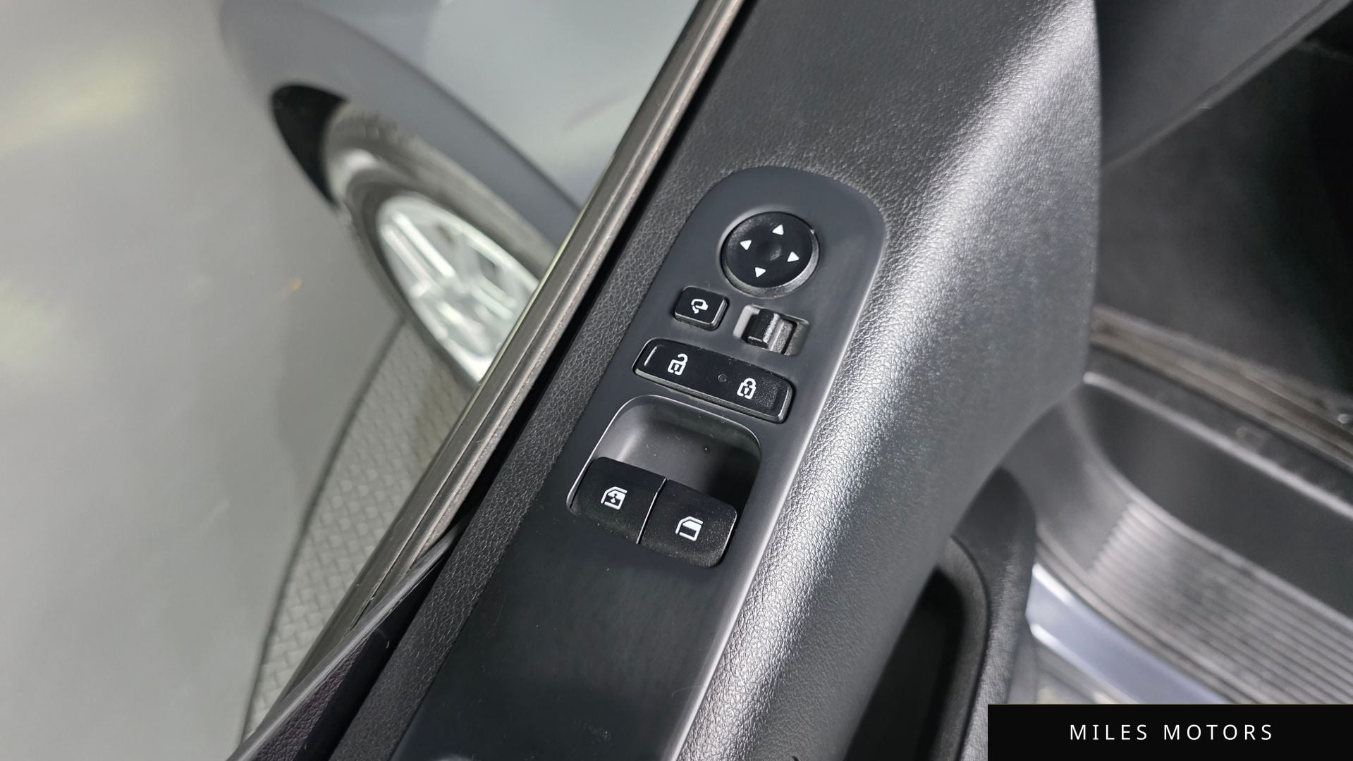 Hyundai Staria 2022 — миниатюра 12