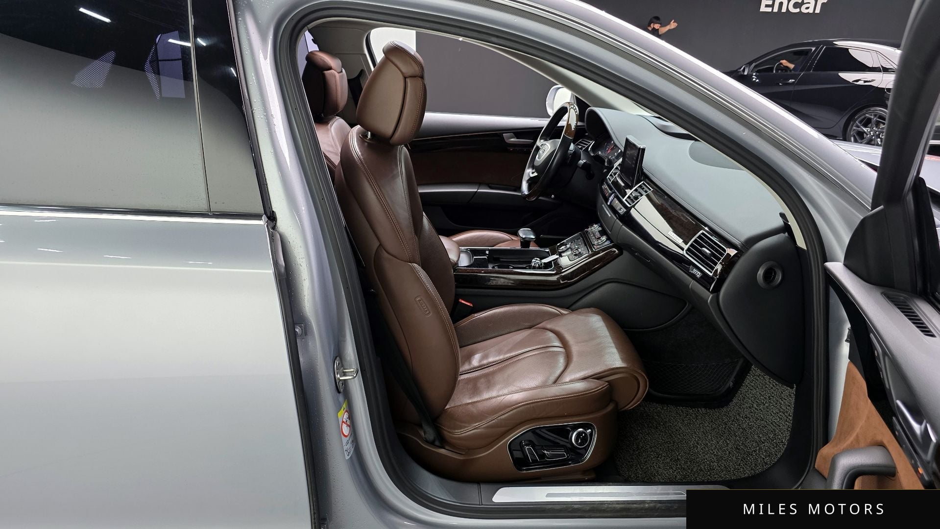 Audi A8 2015 — миниатюра 12