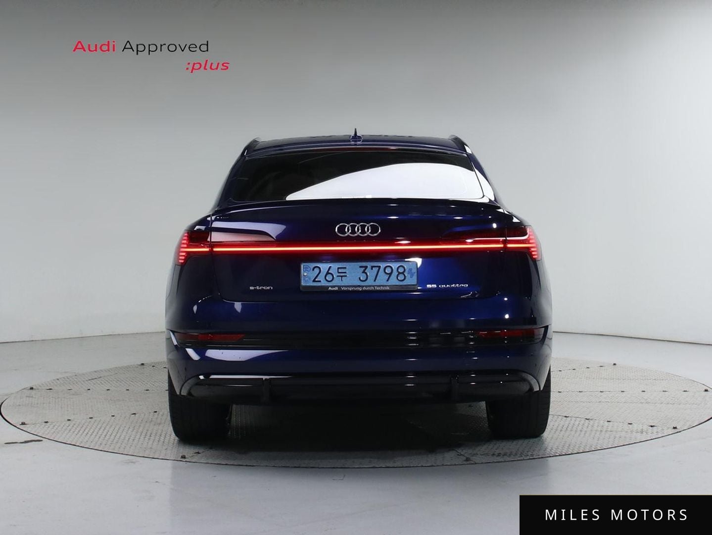 Audi e-tron 2022 — миниатюра 4