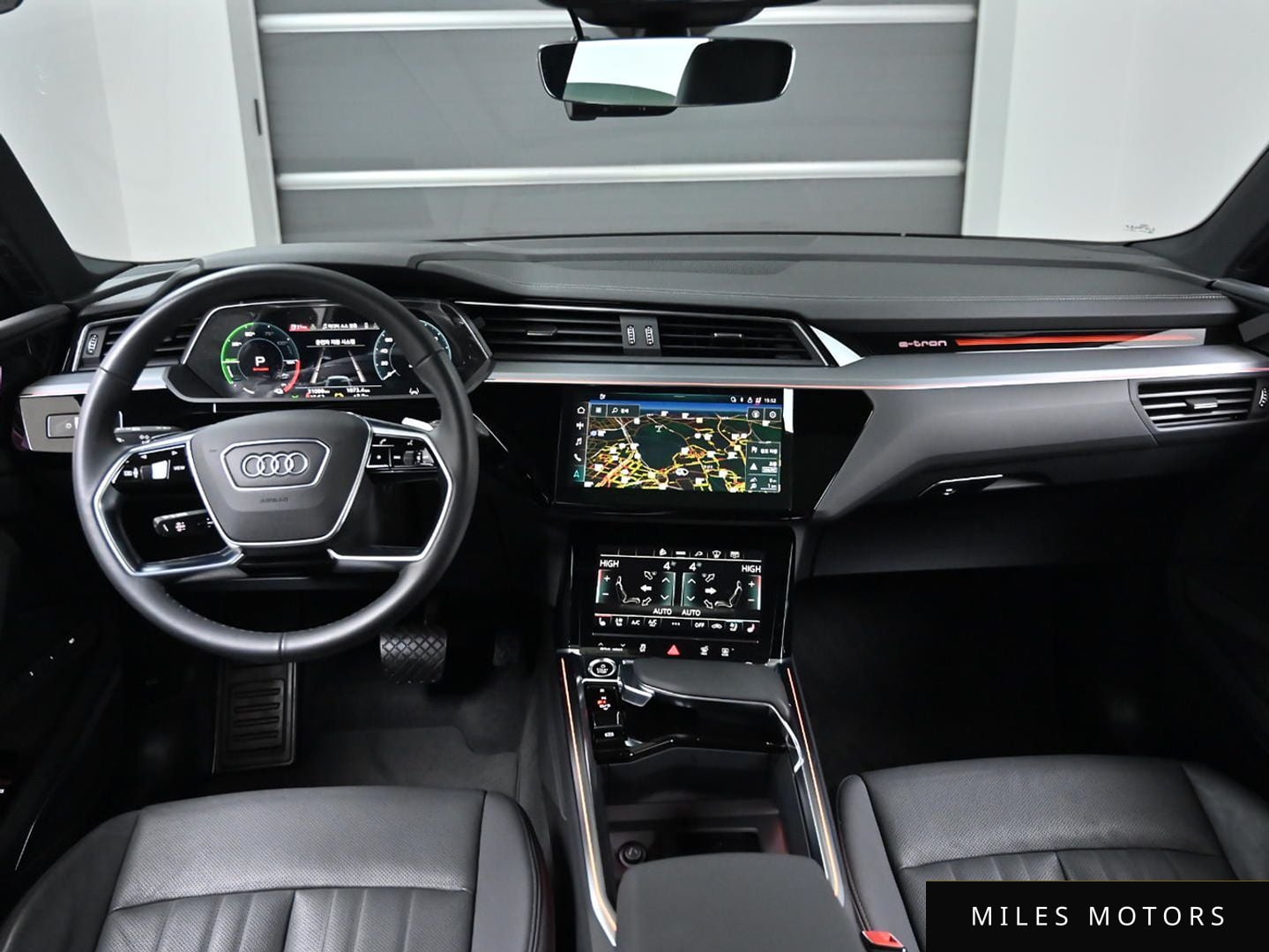 Audi e-tron 2022 — миниатюра 7