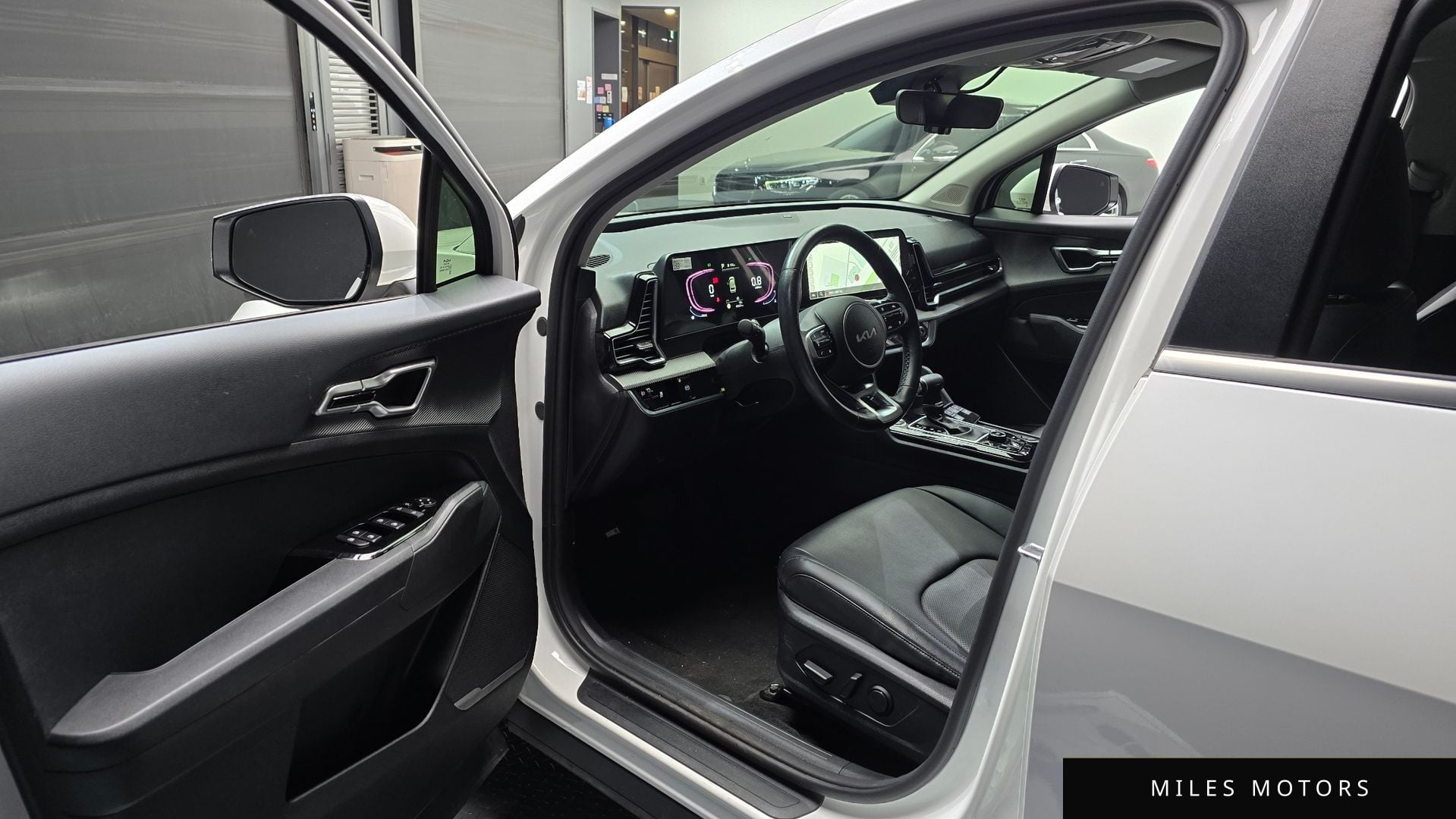 Kia Sportage 2022 — миниатюра 10