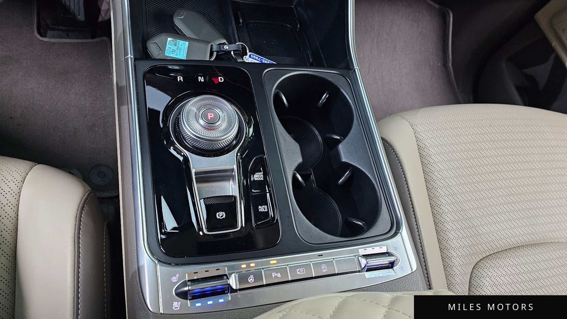 Kia Canival 2025 — миниатюра 9
