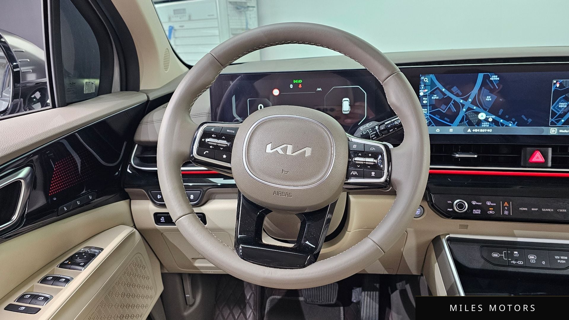 Kia Canival 2025 — миниатюра 13