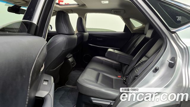 Лексус NX200t 2015 — миниатюра 12