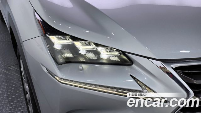 Лексус NX200t 2015 — миниатюра 20