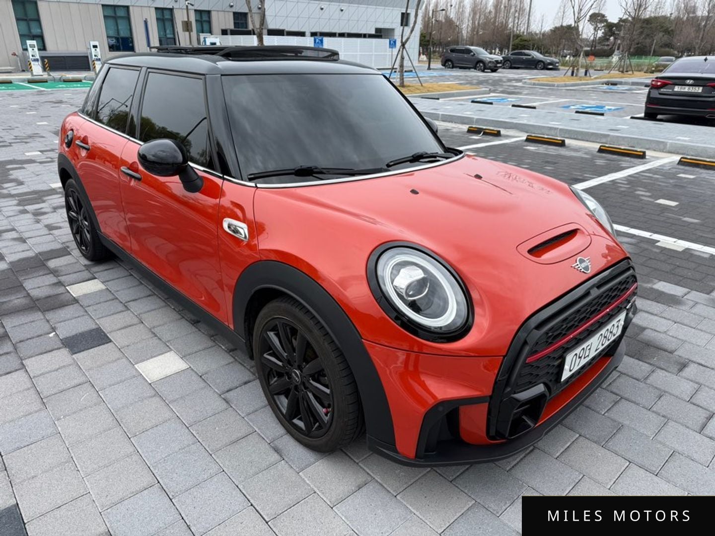MINI Cooper S 2019 — миниатюра 8