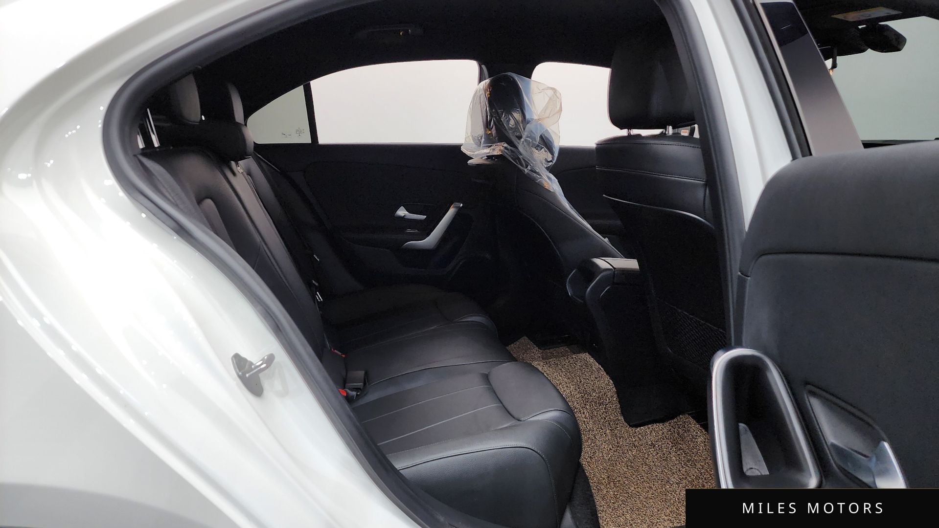 Mercedes-Benz A-Class W177 2021 — миниатюра 12