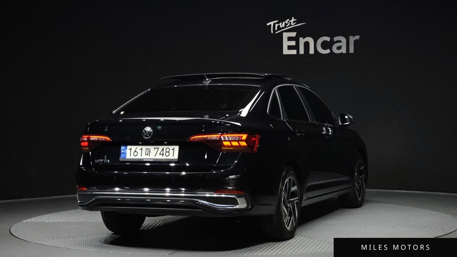Volkswagen Jetta 2023 — миниатюра 2