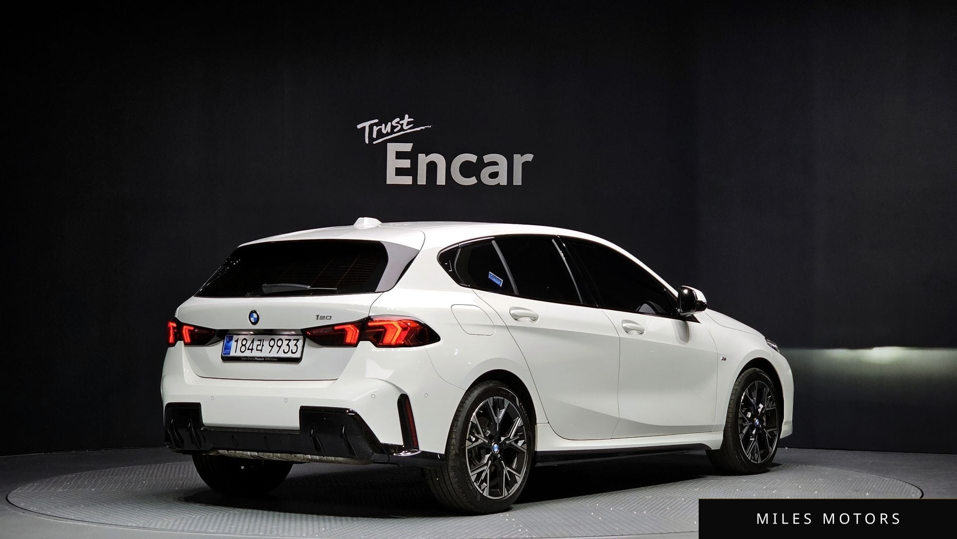 BMW 1 Series (F70) 2025 — миниатюра 2