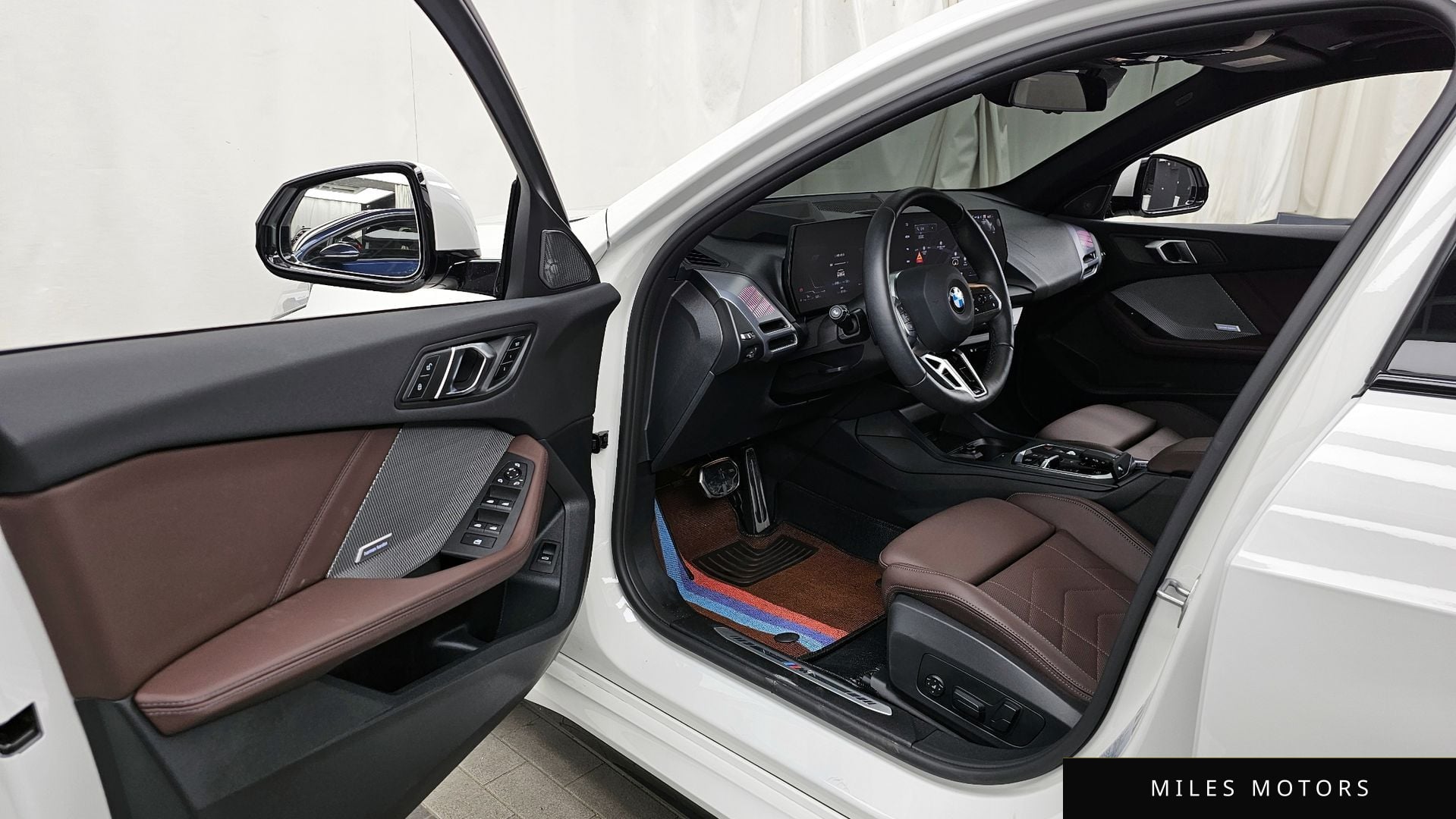 BMW 1 Series (F70) 2025 — миниатюра 10