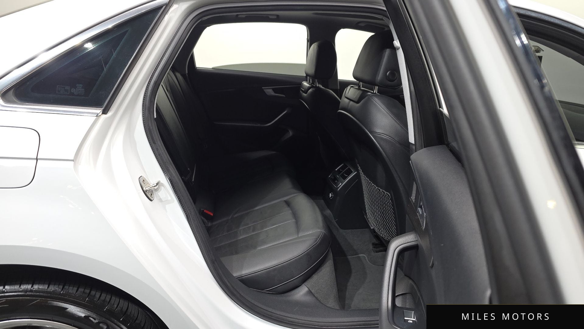 Audi A4 (B9) 2018 — миниатюра 12