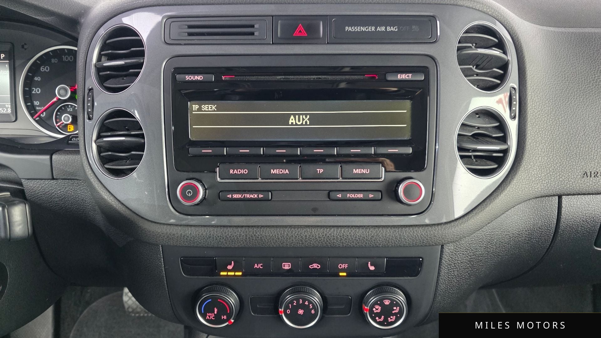 Volkswagen 티구안 2016 — миниатюра 14