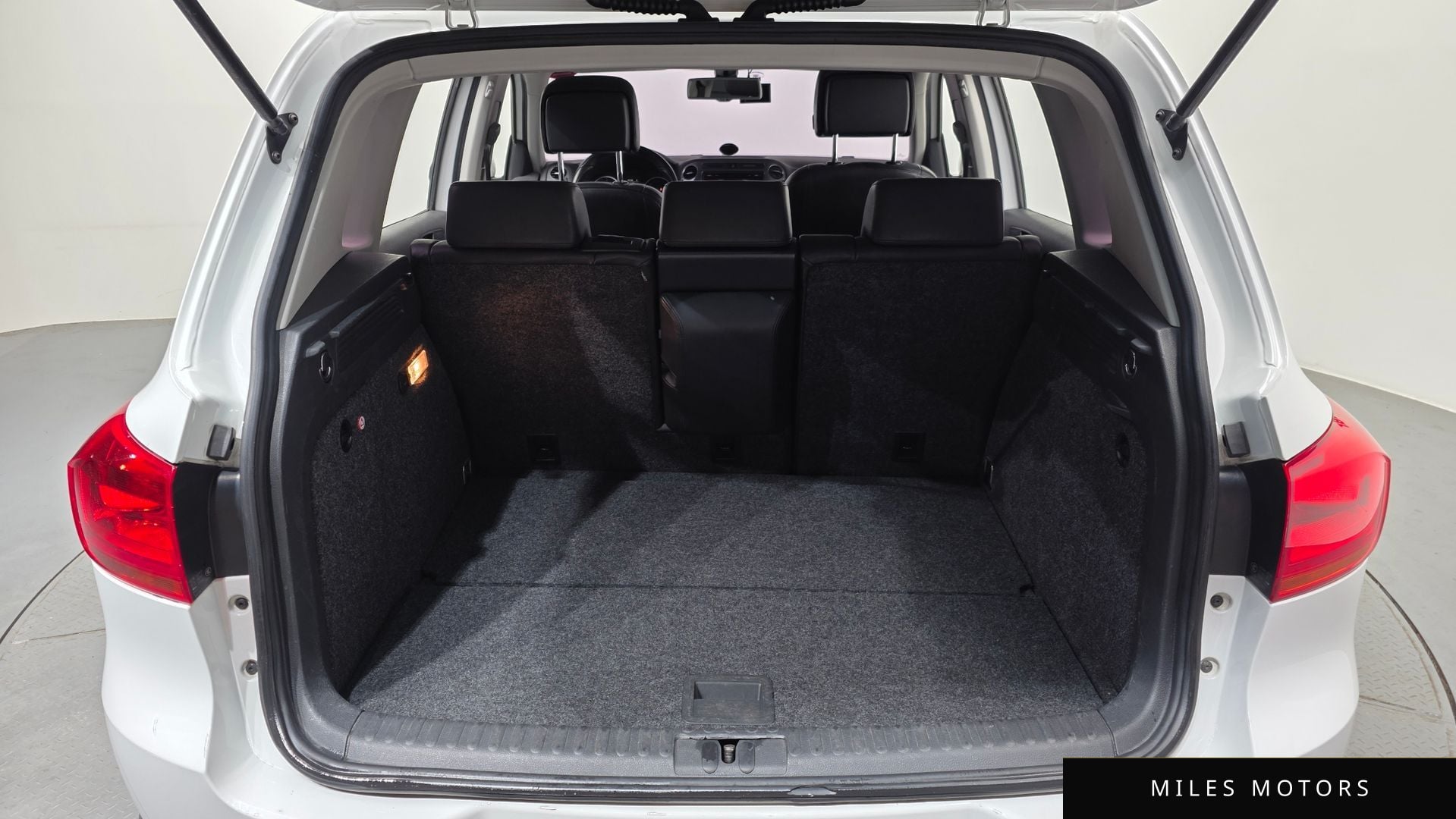 Volkswagen 티구안 2016 — миниатюра 20