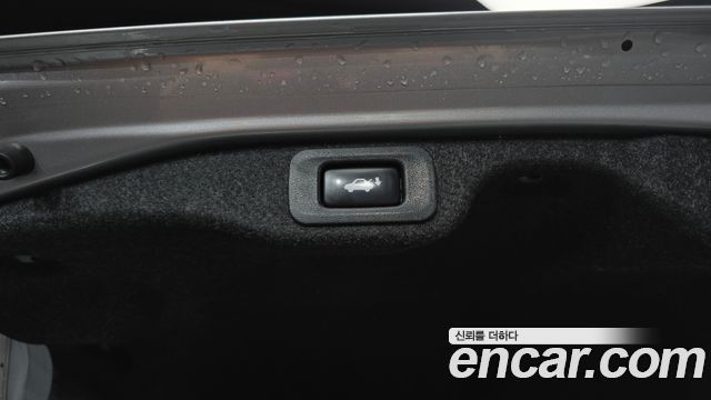Лексус ES300h 2015 — миниатюра 20