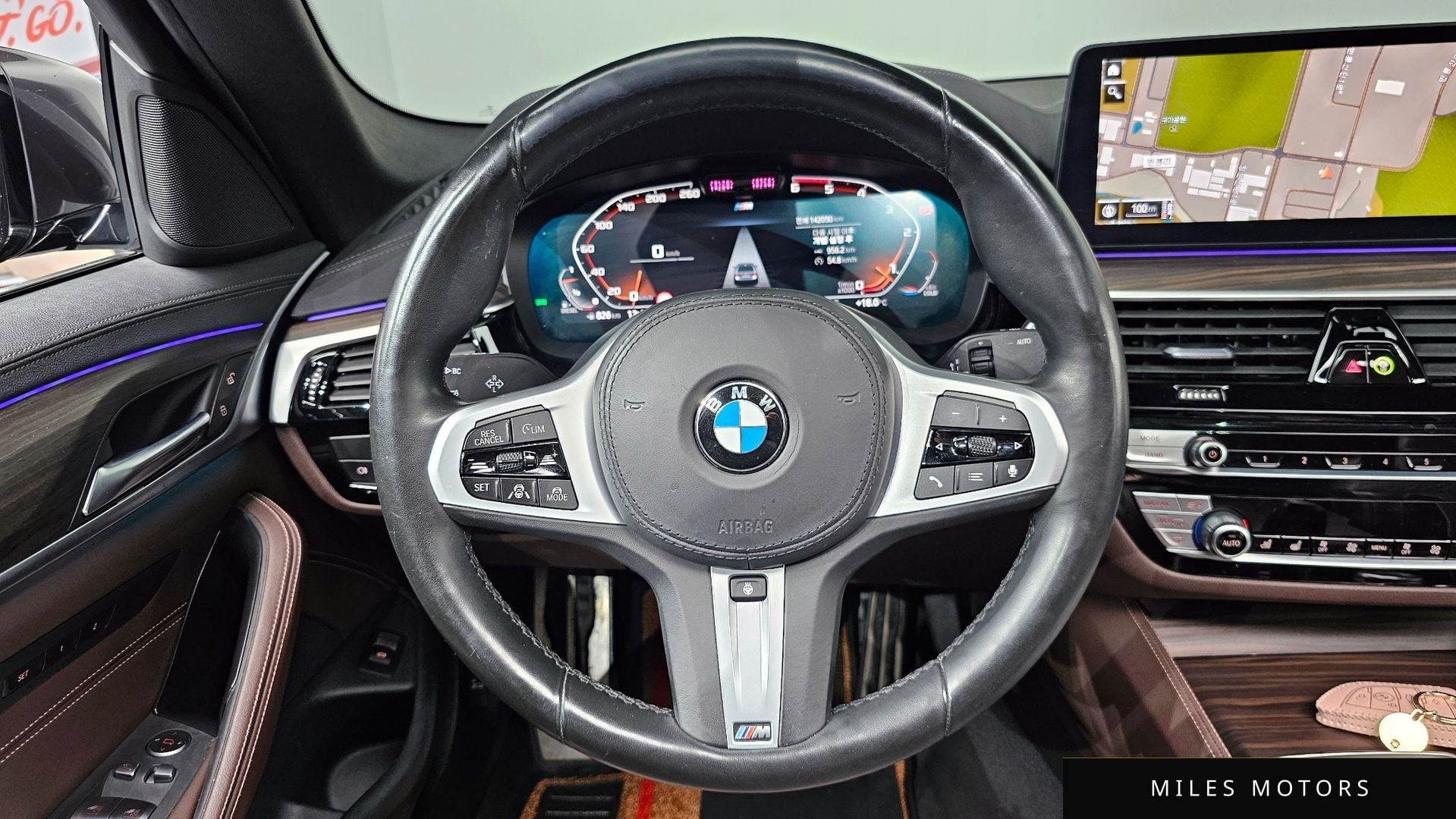BMW 5 Series (G30) 2021 — миниатюра 13